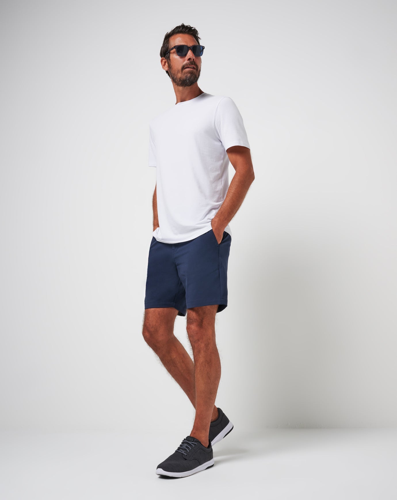 Travis Mathew Stretchknit Short 8In