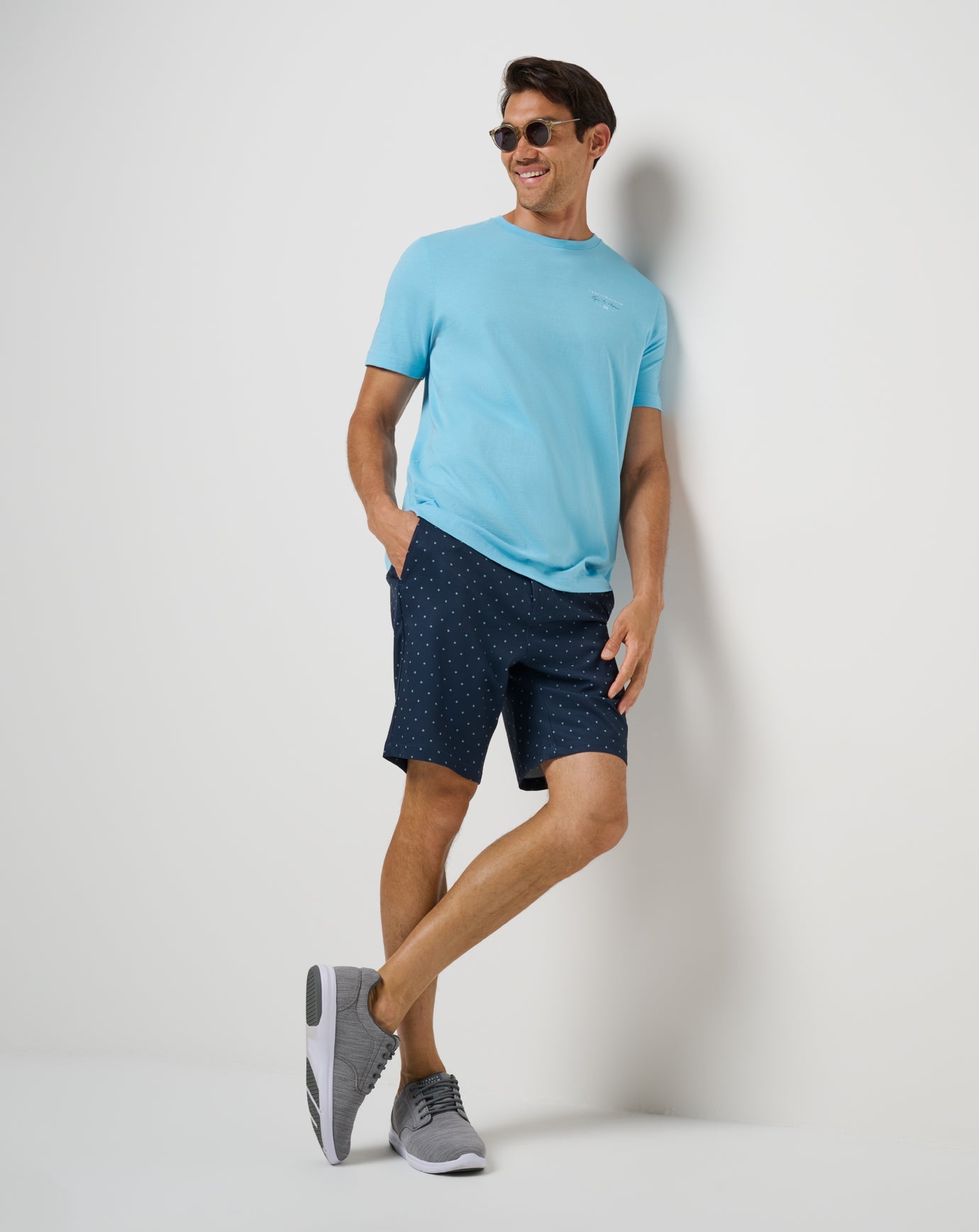 Travis Mathew Standing Stones Short 9In