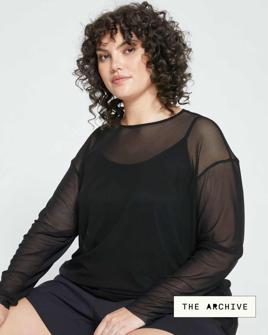 Universal Standard Thames Fog Top - Black
