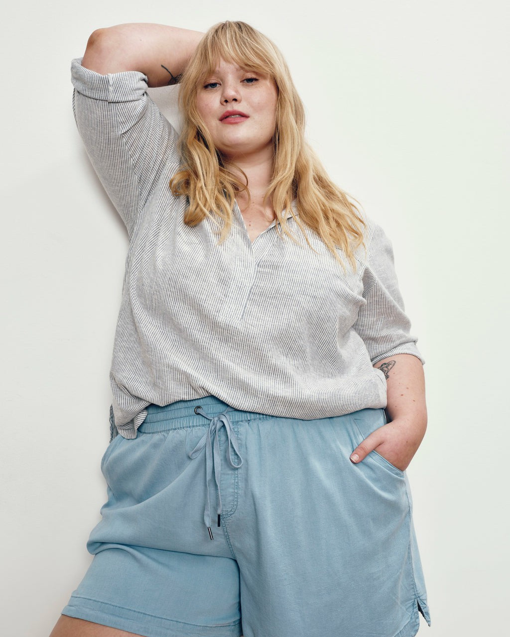Universal Standard Perfect Tencel Chambray Shorts - Morning Blue