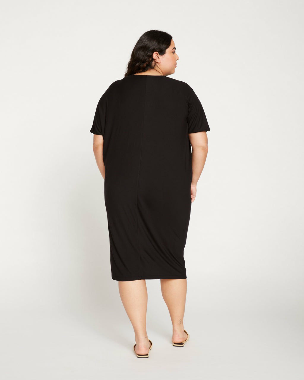 Universal Standard Teresa Liquid Jersey V-Neck Dress - Black