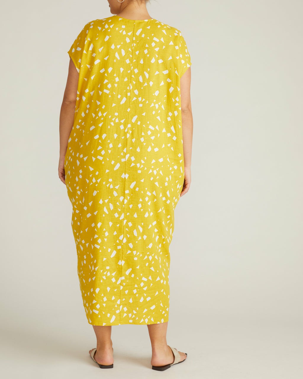 Universal Standard Cabana Linen Blend Kaftan - Yellow Confetti Print