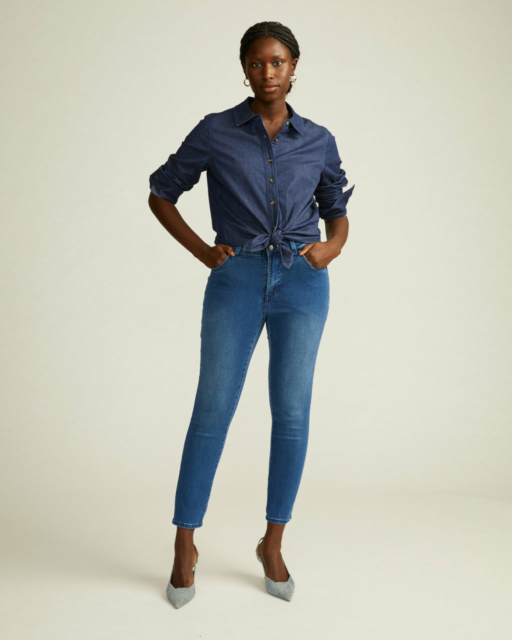 Universal Standard Minimalist Stretch Cotton Chambray Shirt - Dark Indigo