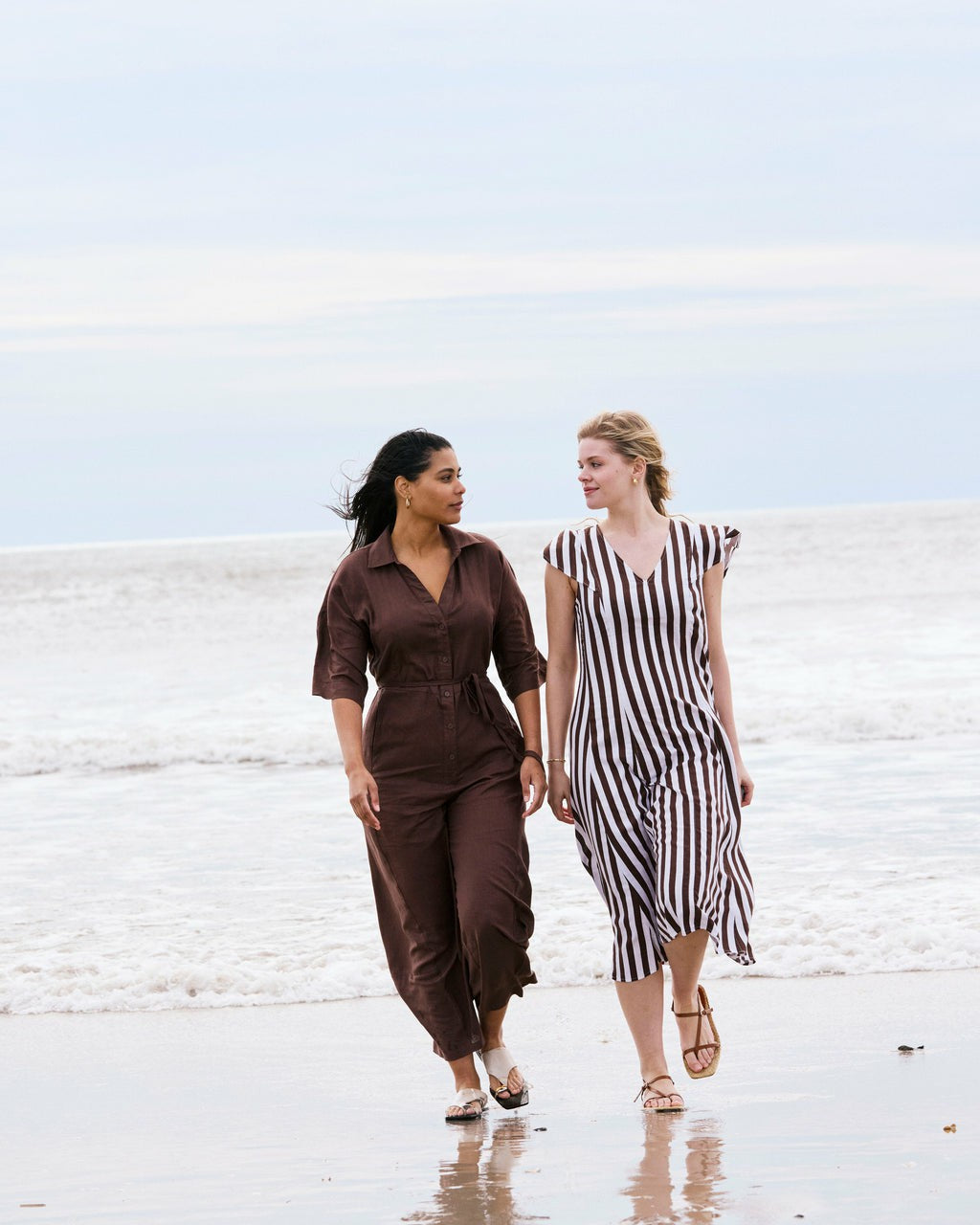 Universal Standard Maggie Barrel Leg Linen Blend Jumpsuit - Peppercorn