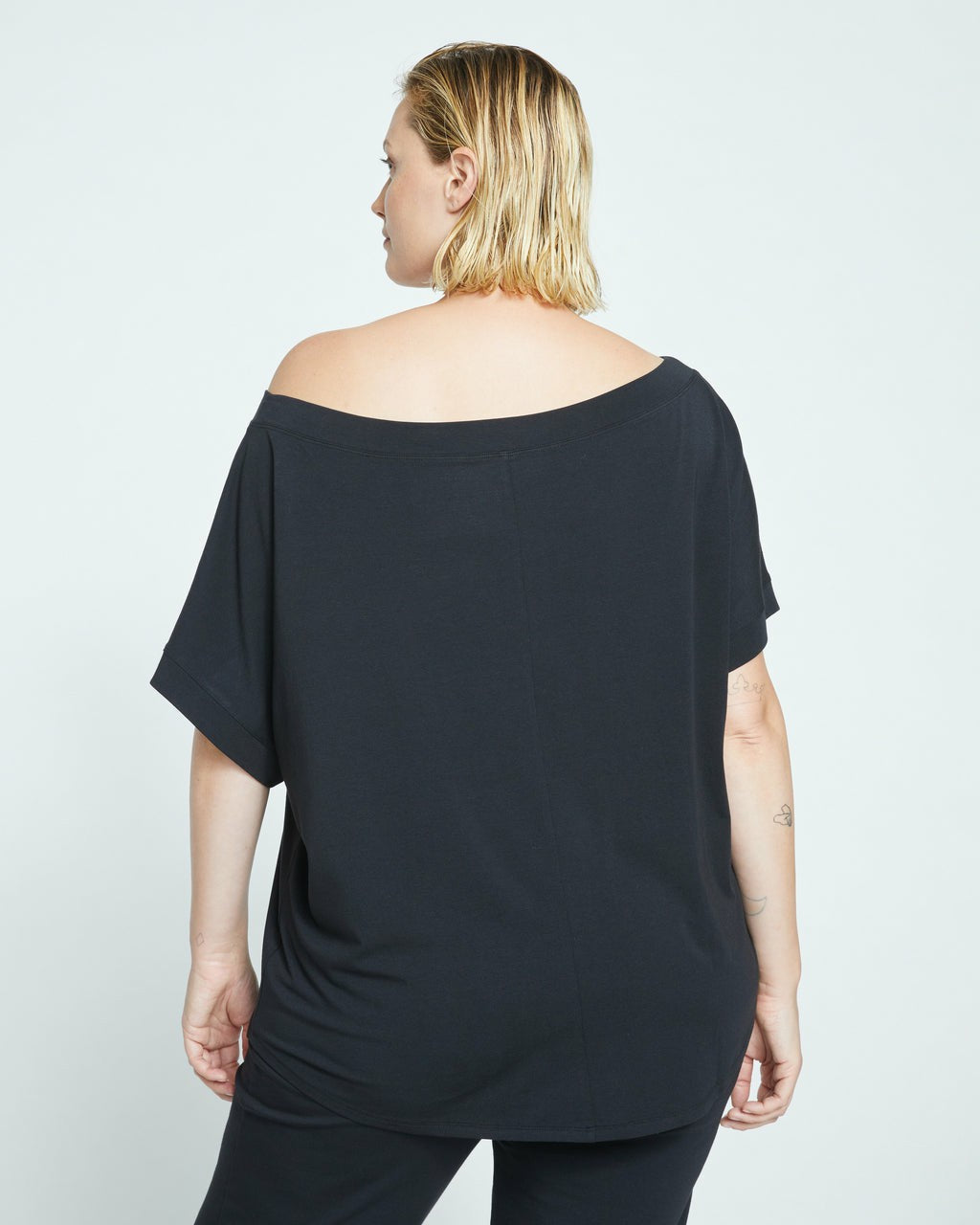 Universal Standard UltimateS Dolci Short Sleeve Top - Black