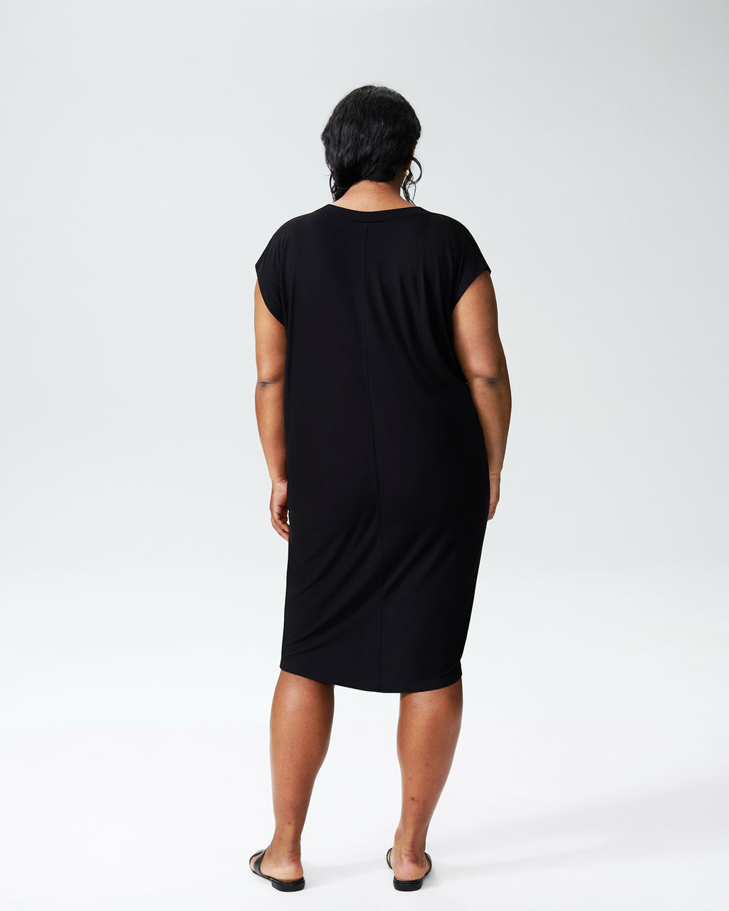 Universal Standard Carrea Relaxed Liquid Jersey Dress - Black