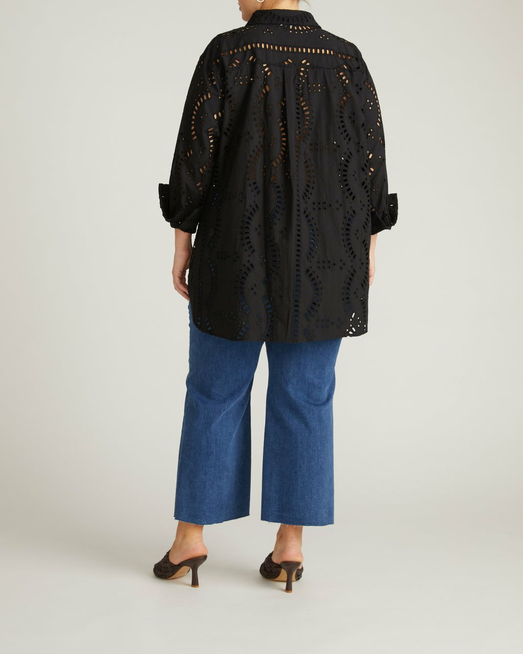 Universal Standard The Embroidered Artist Poplin Shirt - Black