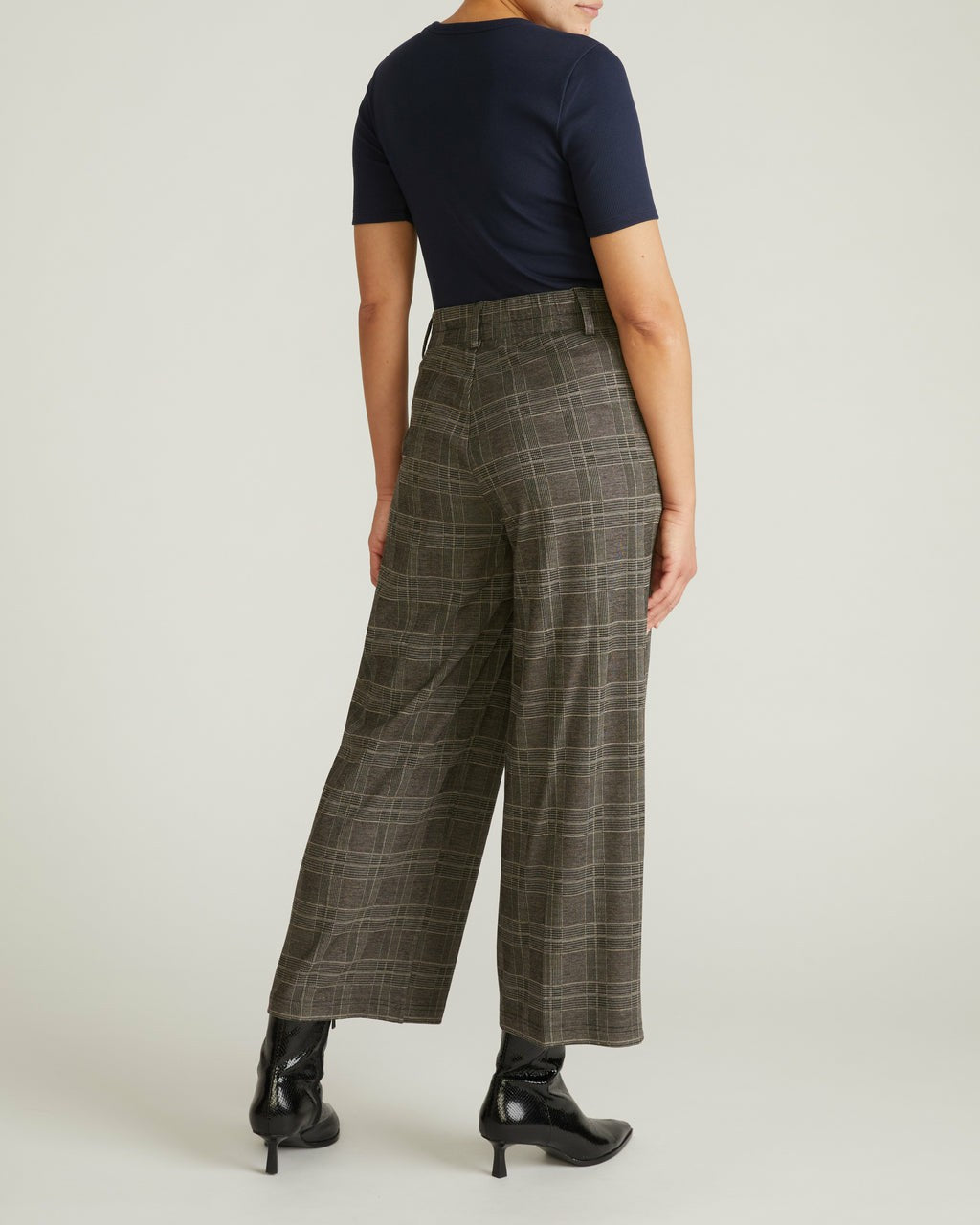 Universal Standard Cropped Wide Leg Ponte Pants - British Plaid