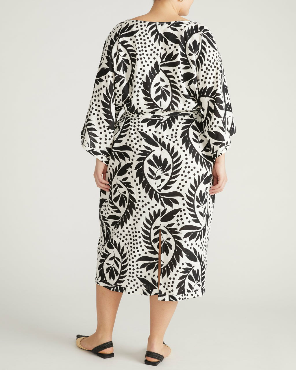 Universal Standard Lio Linen Blend Dress - Vine Print