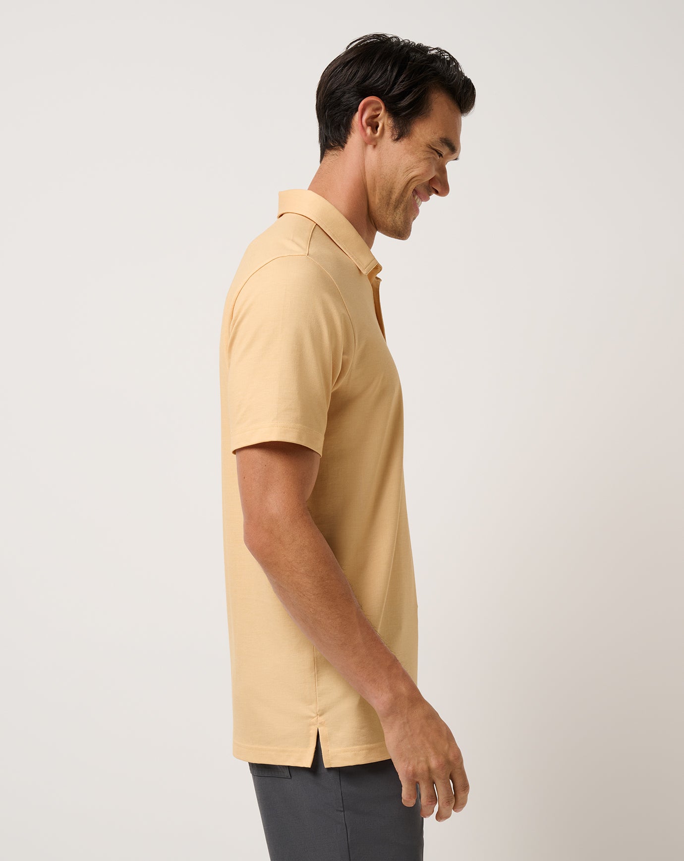 Travis Mathew Featherweight Vista Polo