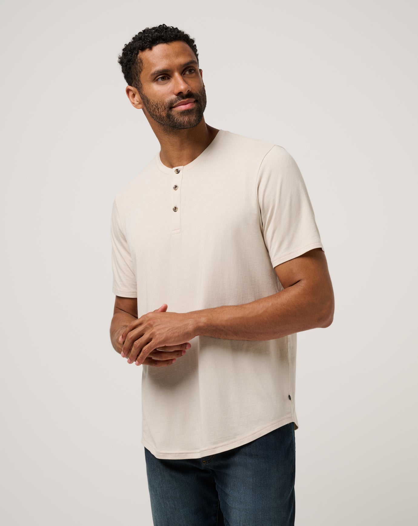 Travis Mathew Cloud Henley Tee