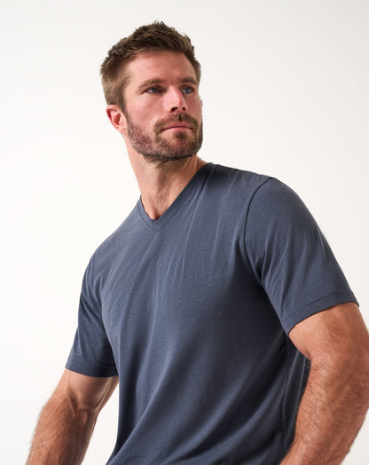 Travis Mathew Cloud V-Neck Tee