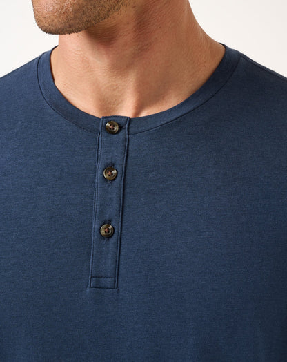 Travis Mathew Cloud Henley Tee