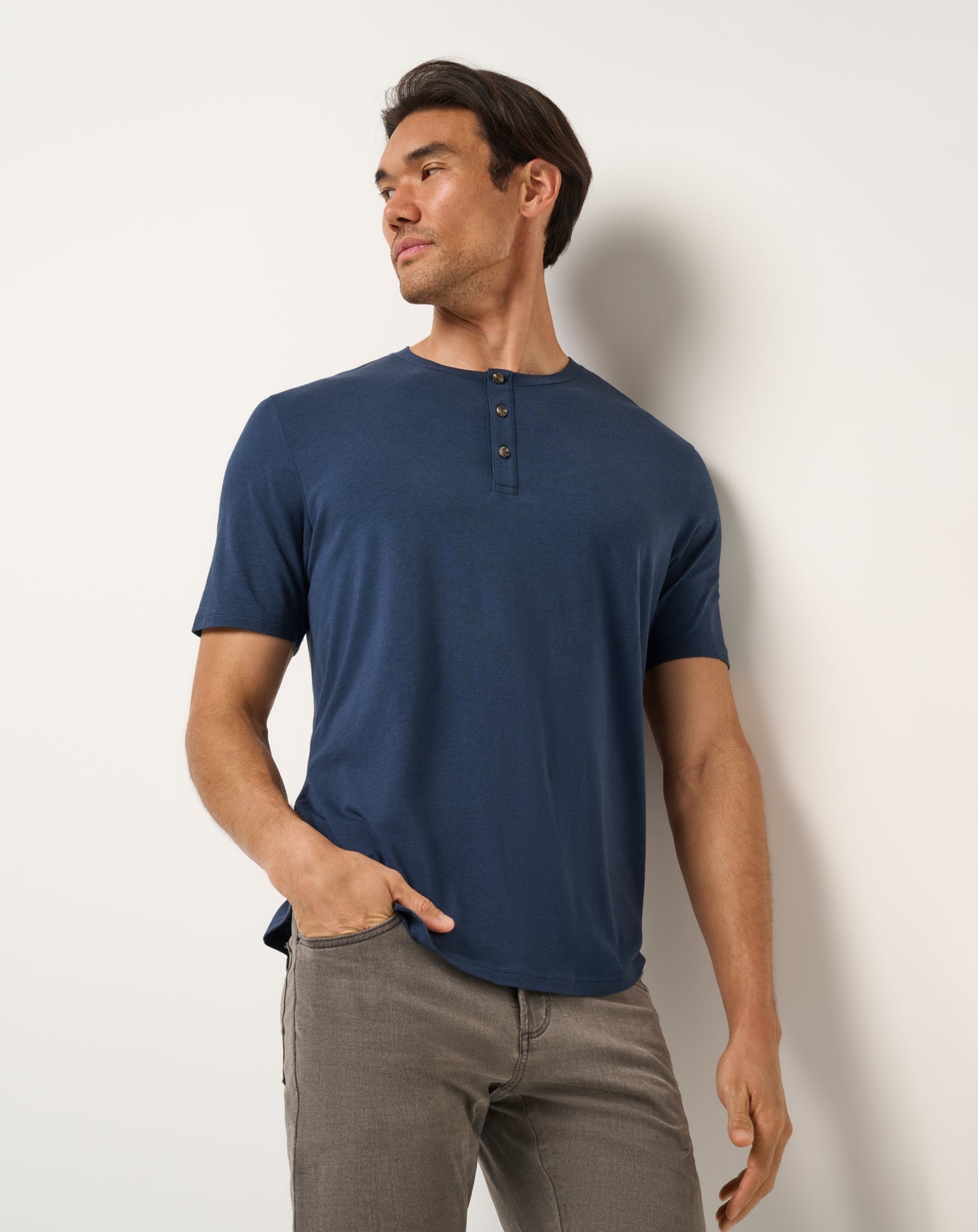 Travis Mathew Cloud Henley Tee