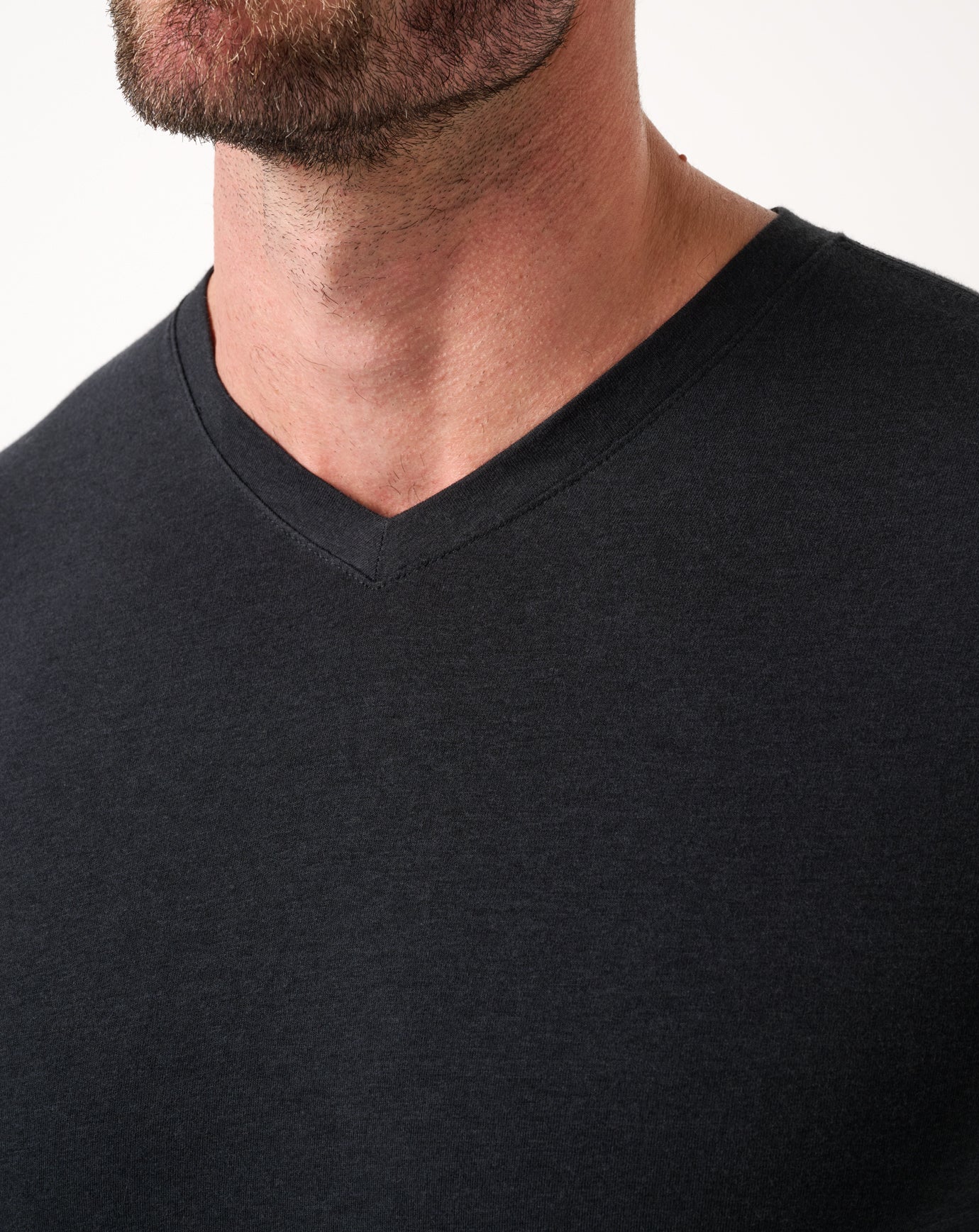 Travis Mathew Cloud V-Neck Tee