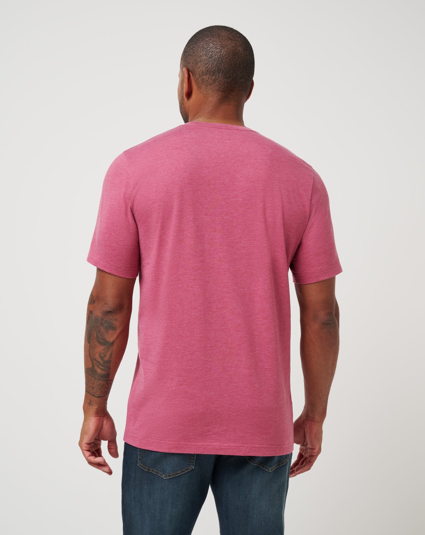 Travis Mathew Atlanta Braves Sunset Slam 2.0 Tee