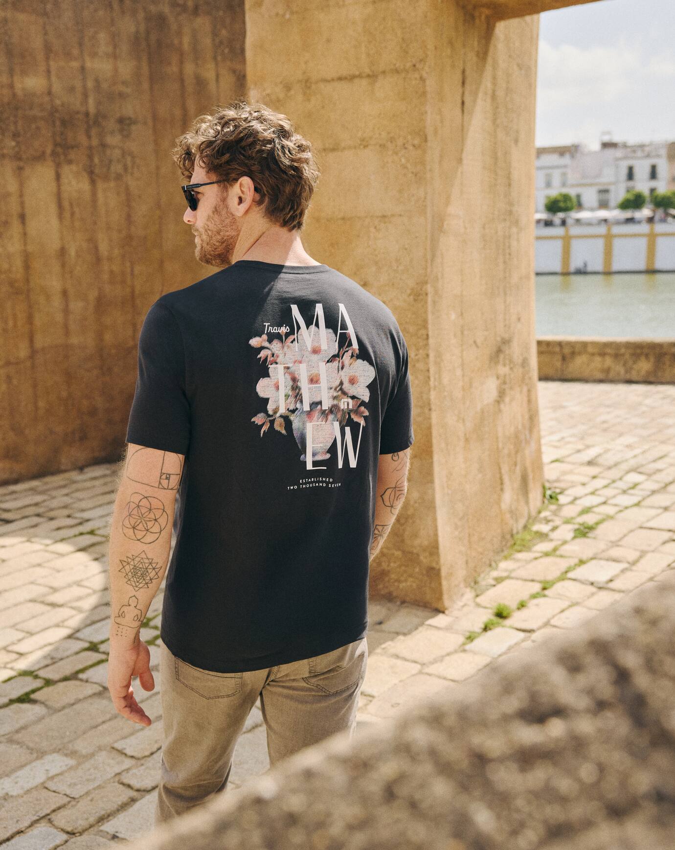 Travis Mathew Art Scene Tee