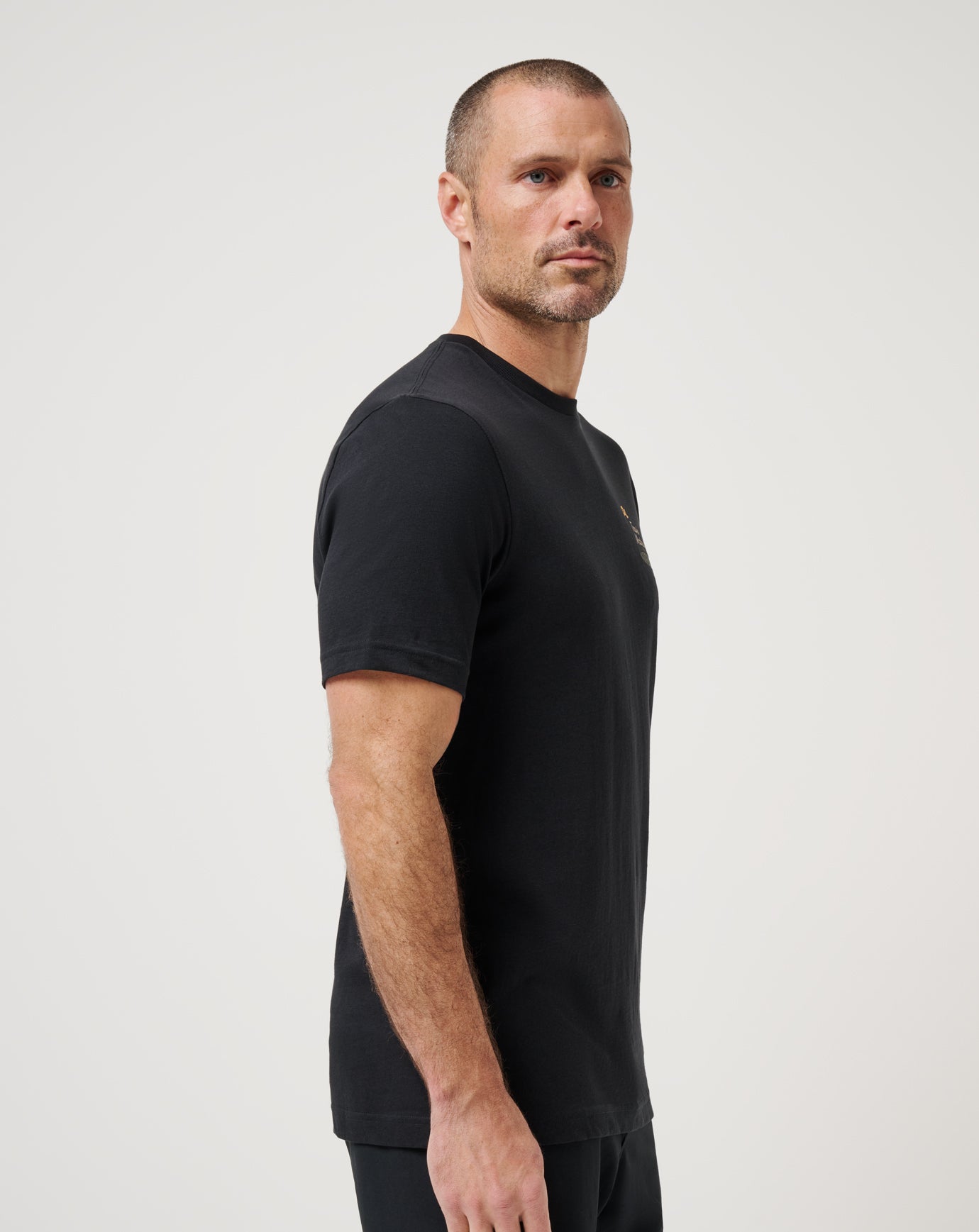 Travis Mathew TM Beach Club Tee