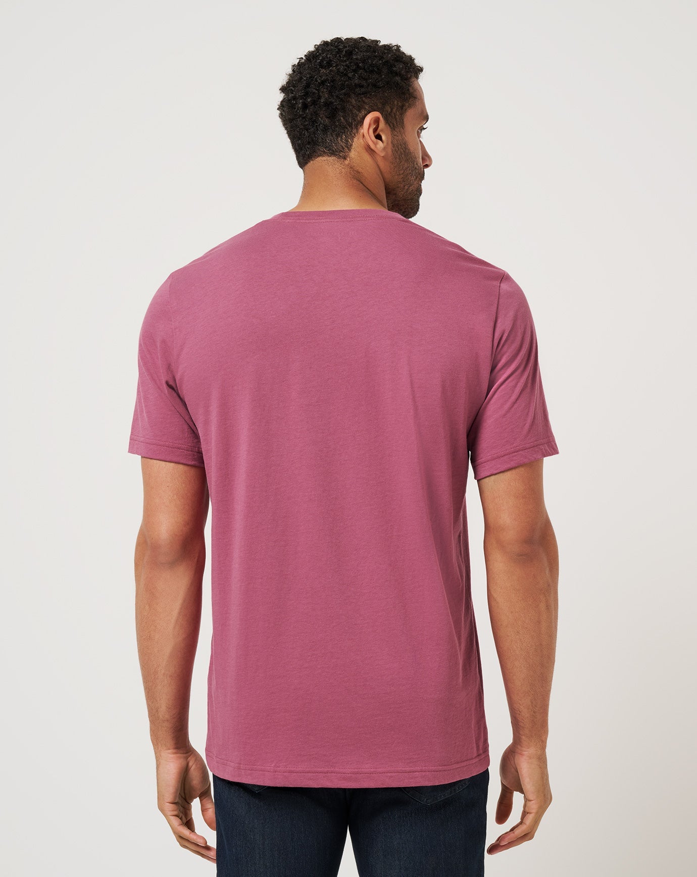 Travis Mathew TM Beach Pocket Tee