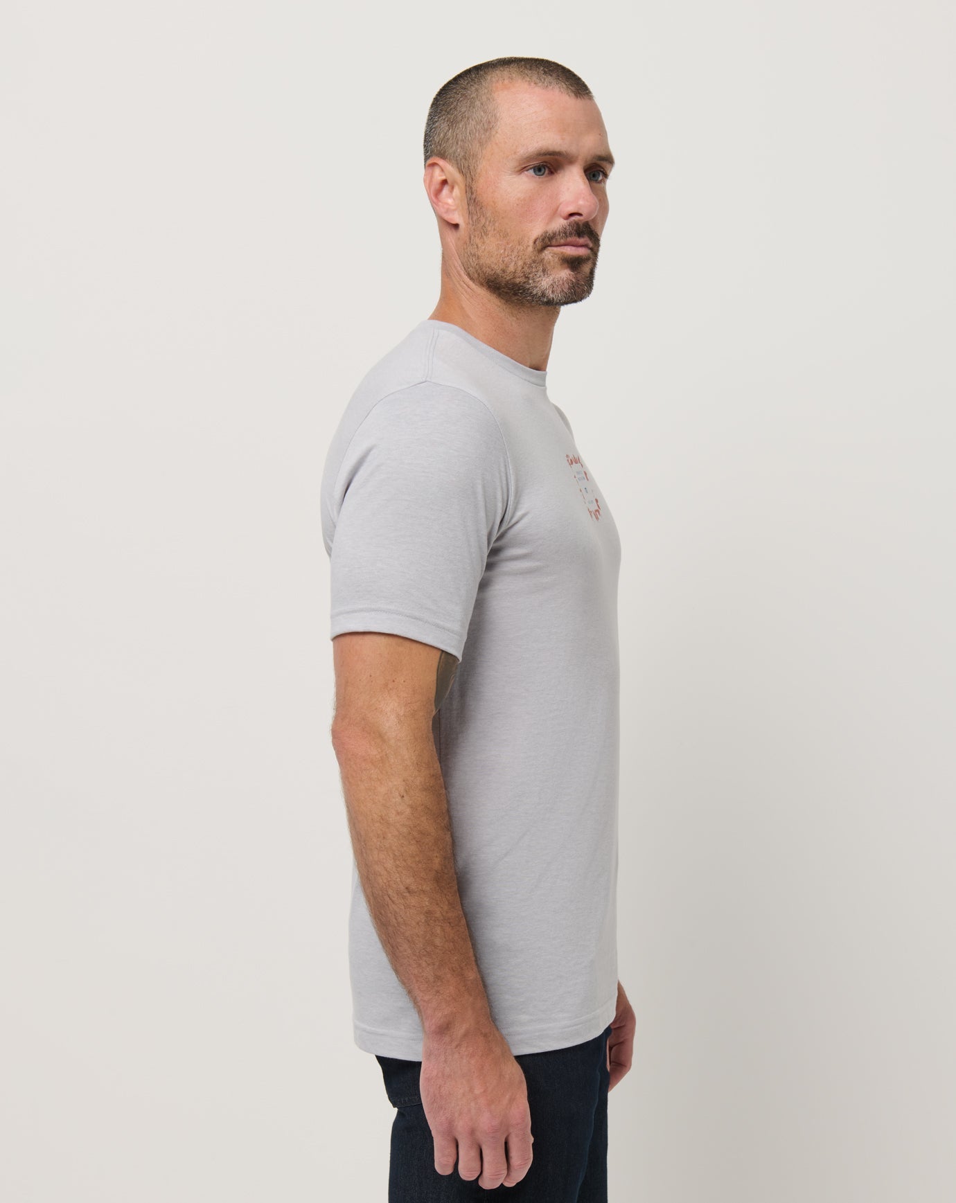 Travis Mathew Short Layover Tee