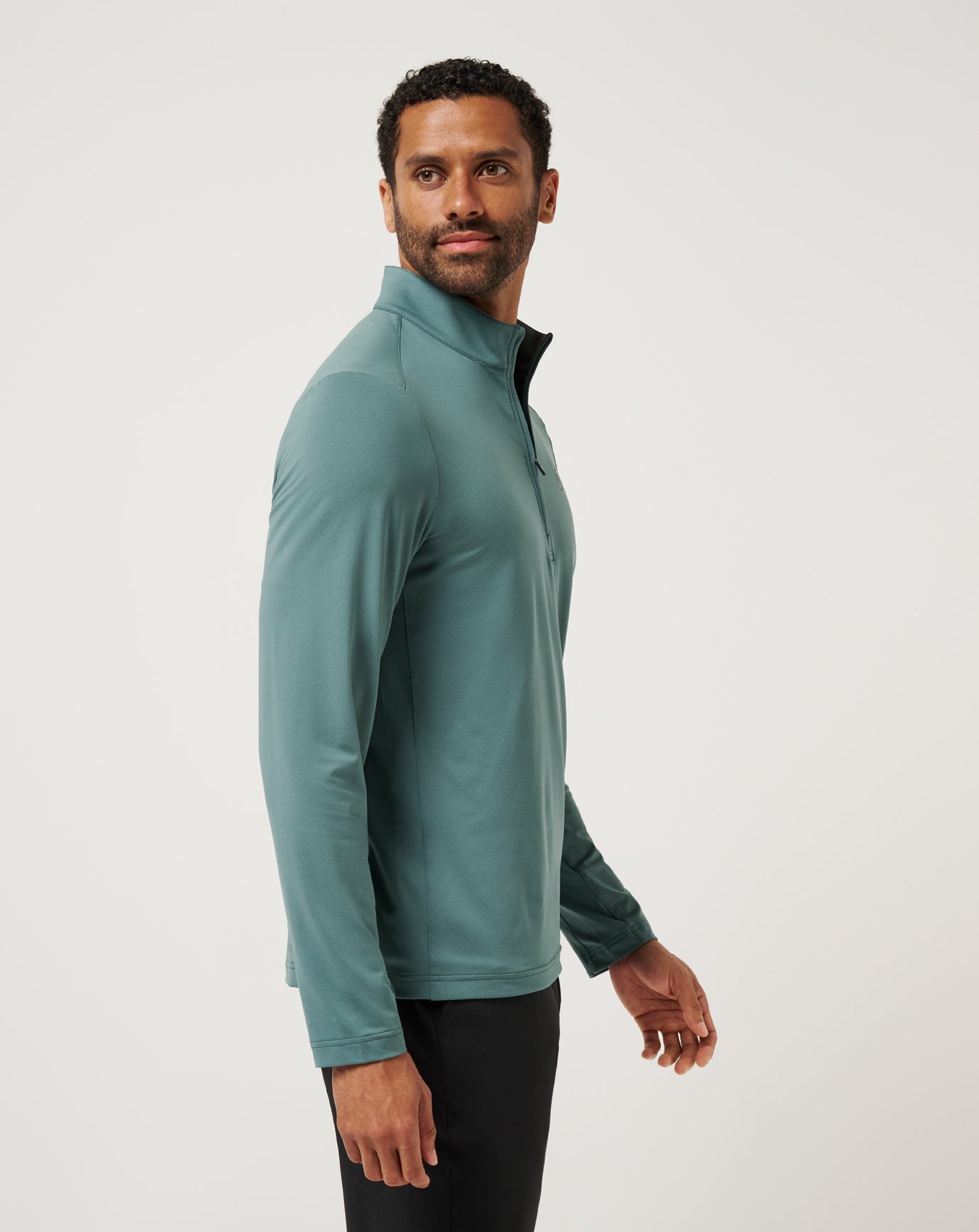 Travis Mathew Heater Pro Quarter Zip