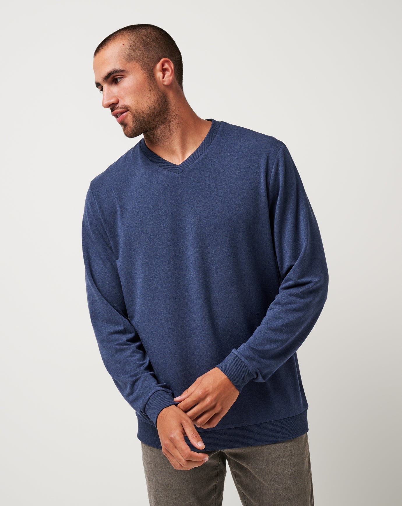 Travis Mathew Amenities V-Neck Crew