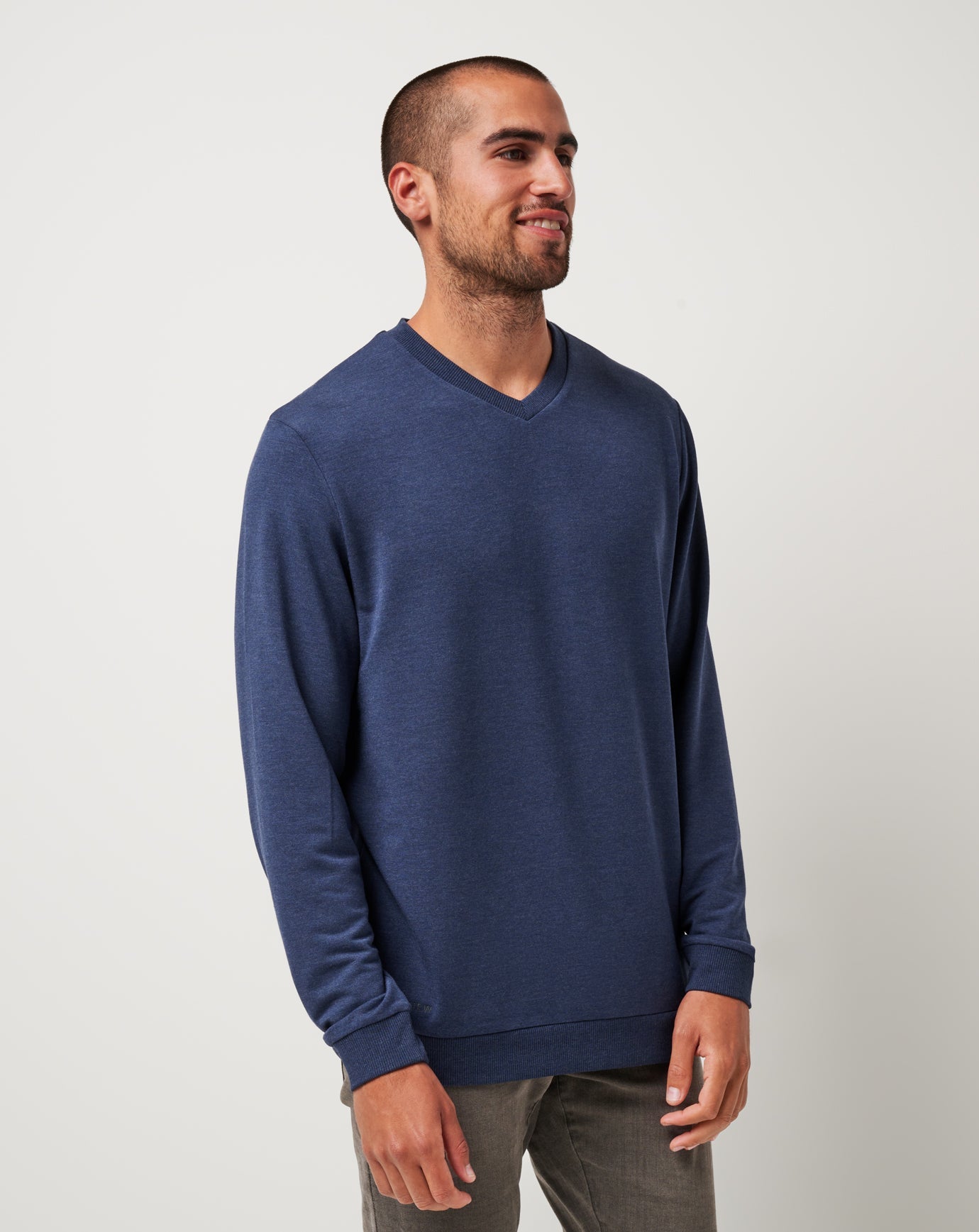 Travis Mathew Amenities V-Neck Crew