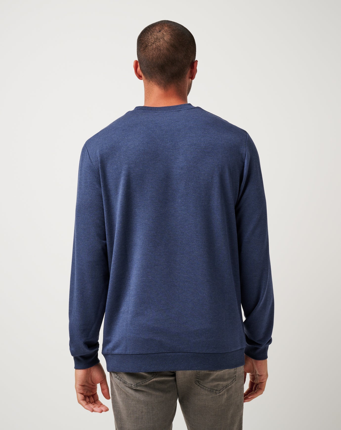Travis Mathew Amenities V-Neck Crew