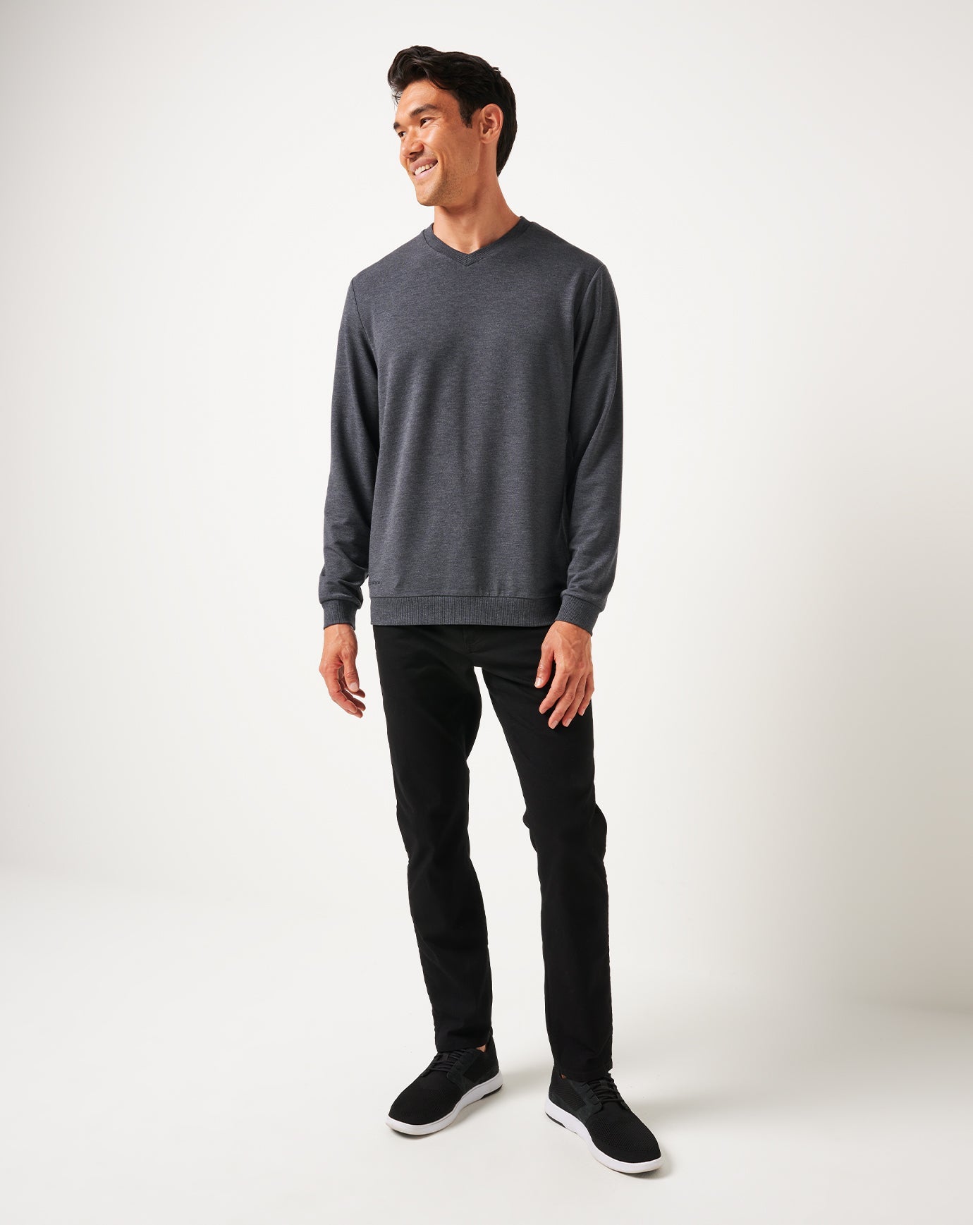 Travis Mathew Amenities V-Neck Crew