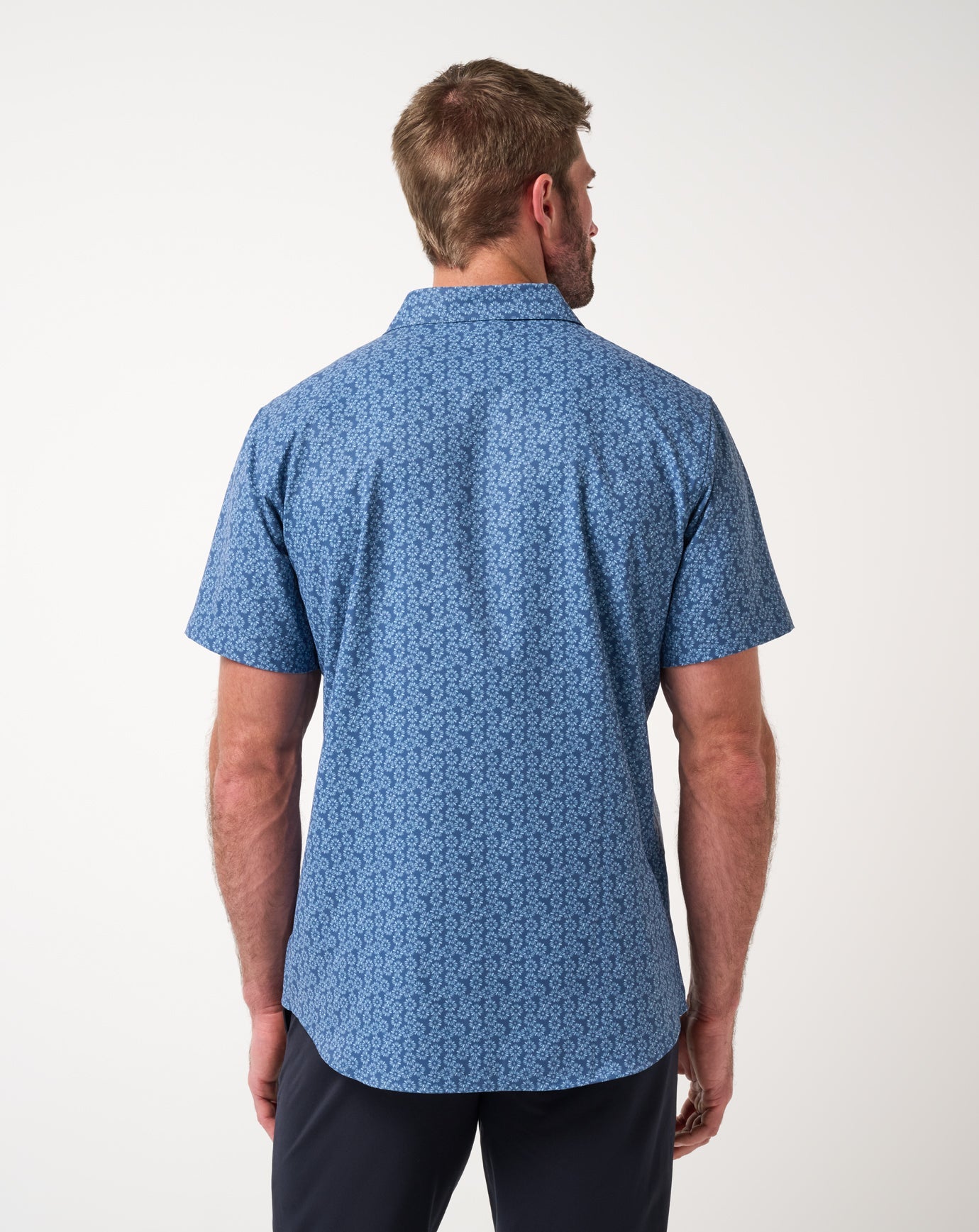 Travis Mathew Techwoven Sunlight Button-Up