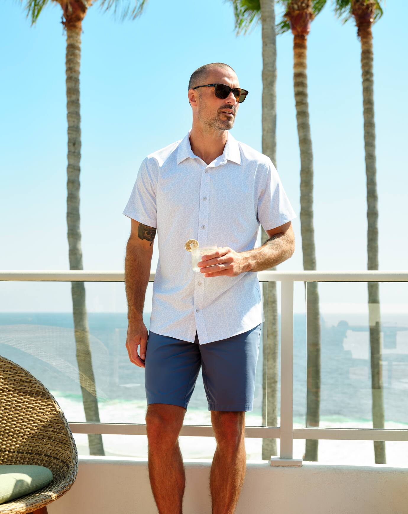 Travis Mathew Techwoven Sunlight Button-Up