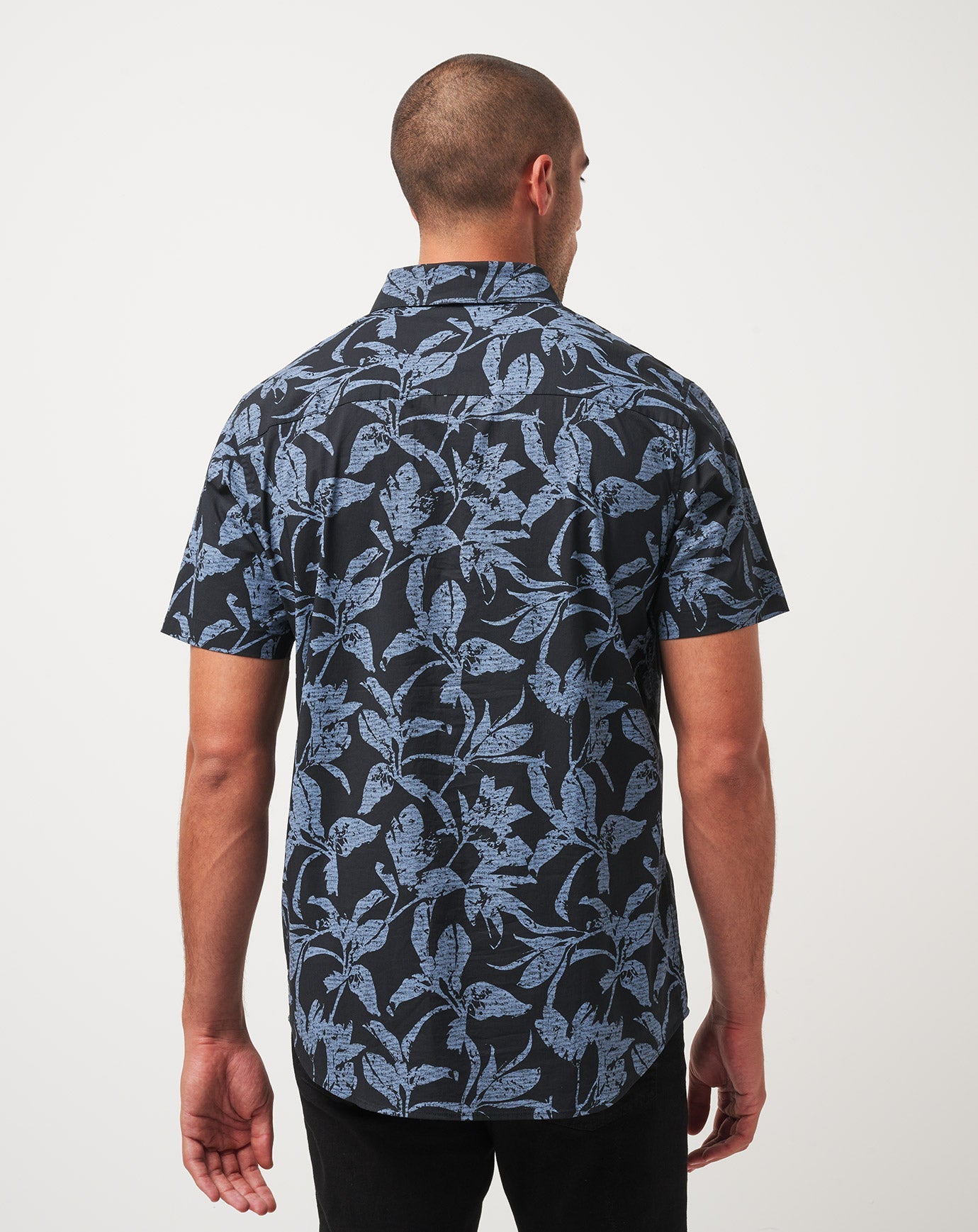 Travis Mathew Photo Finish Button-Up