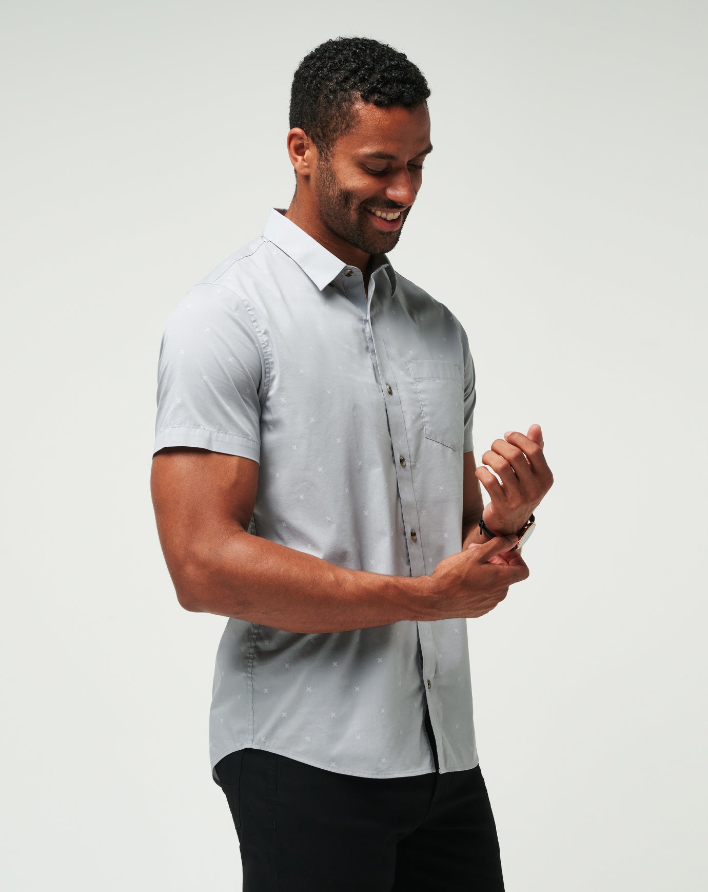 Travis Mathew Across The Pond Button-Up