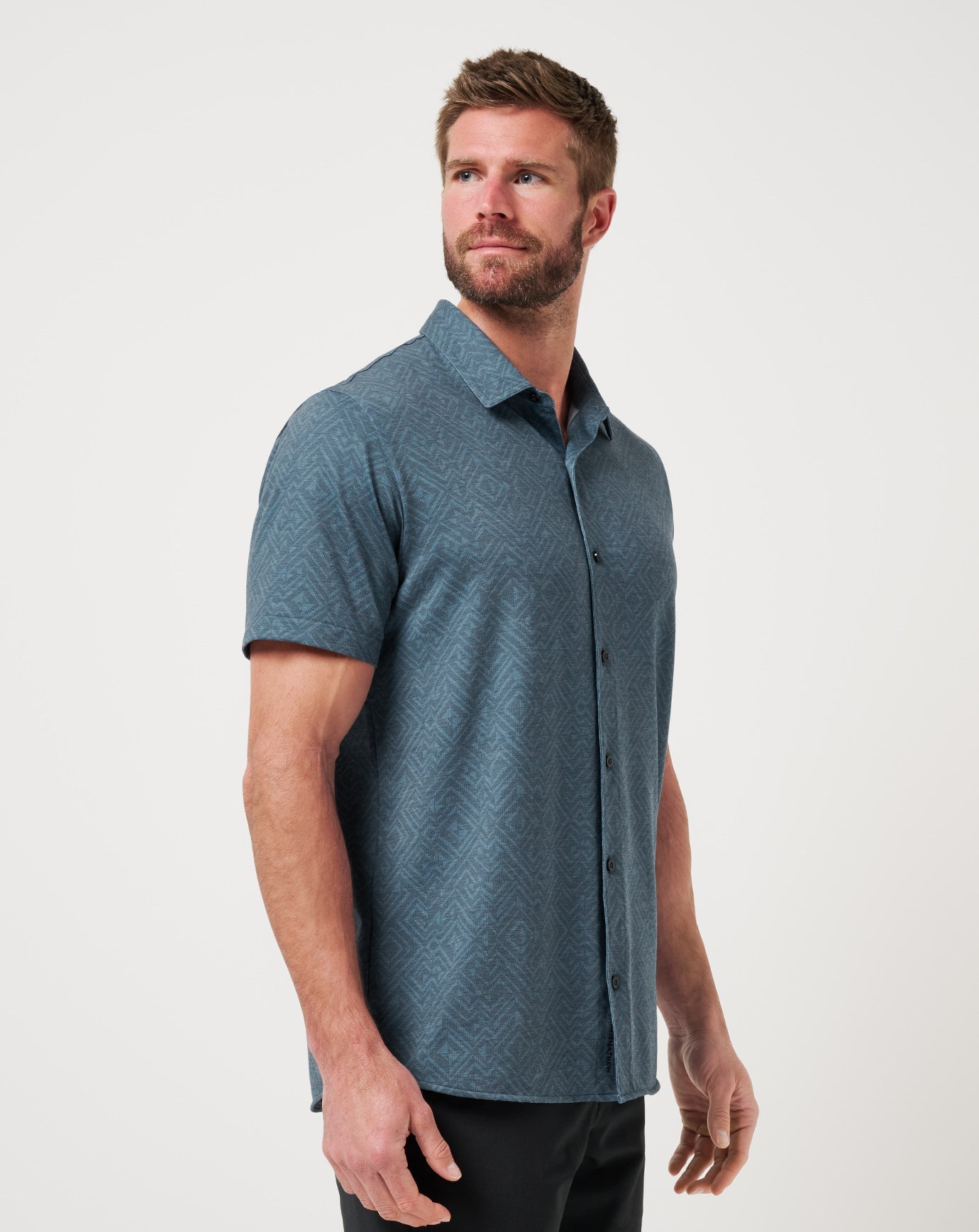Travis Mathew Knit Featherweight Night Button-Up