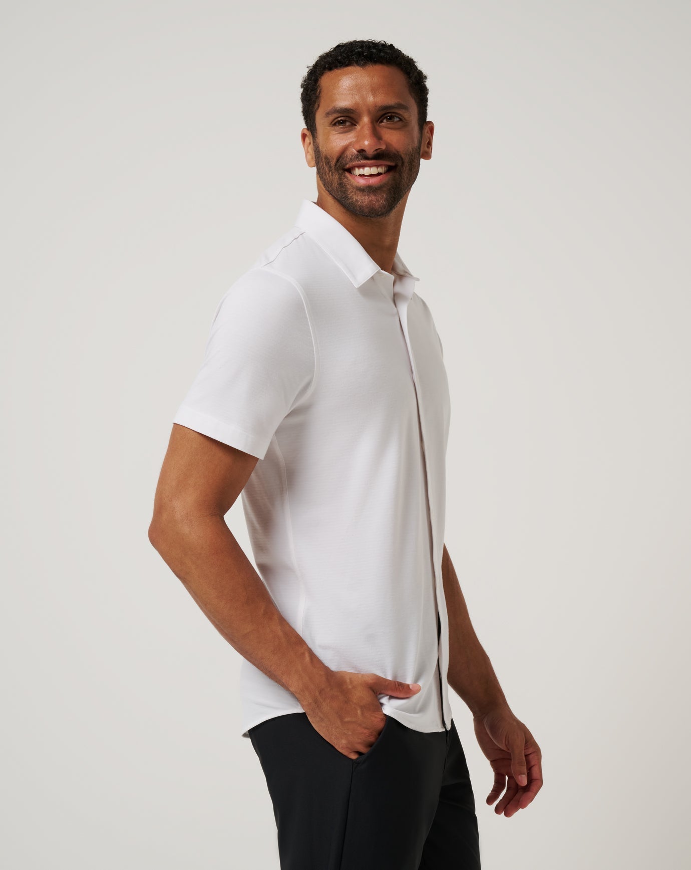 Travis Mathew The Heater Button-Up