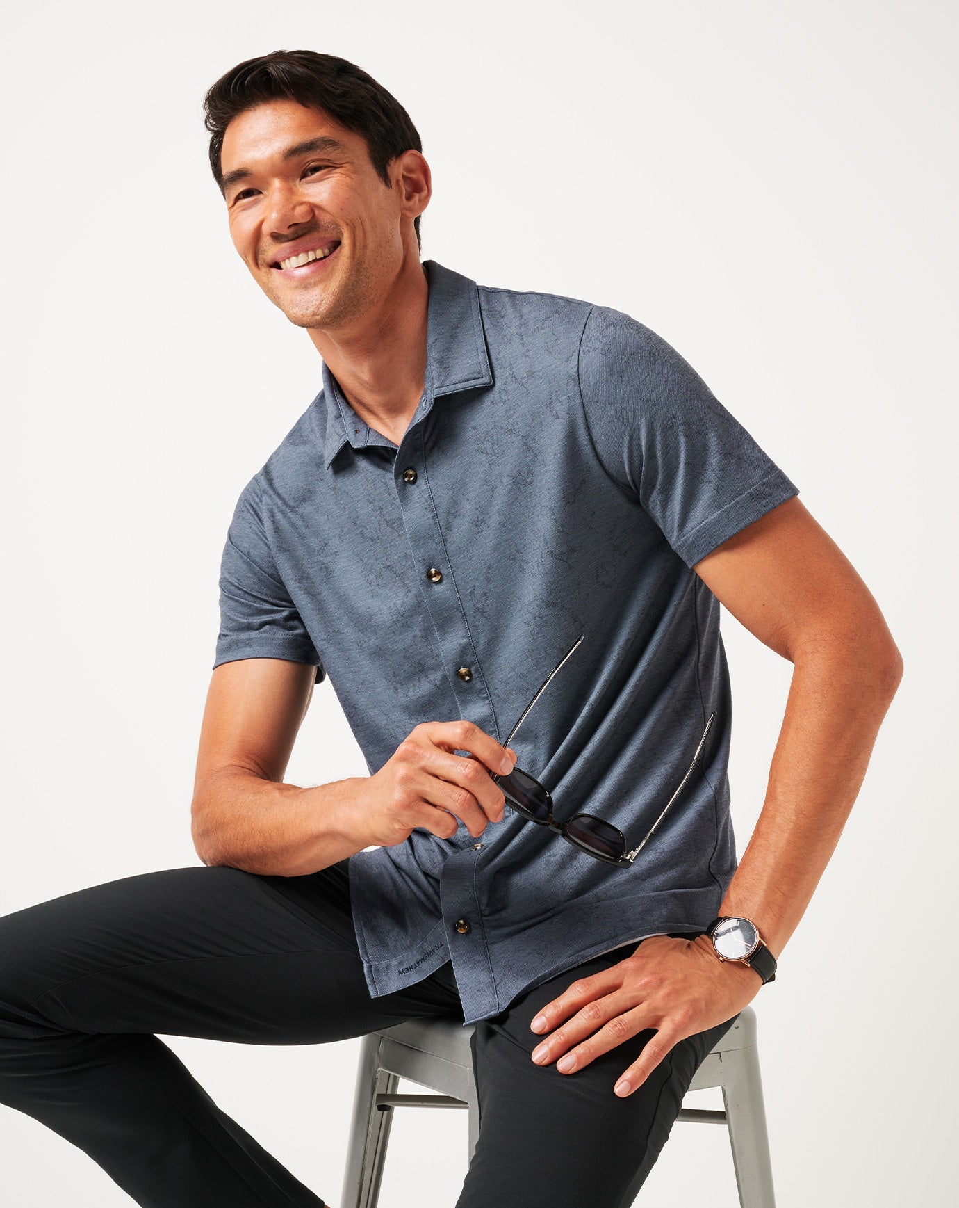 Travis Mathew Knit Featherweight Tides Button-Up
