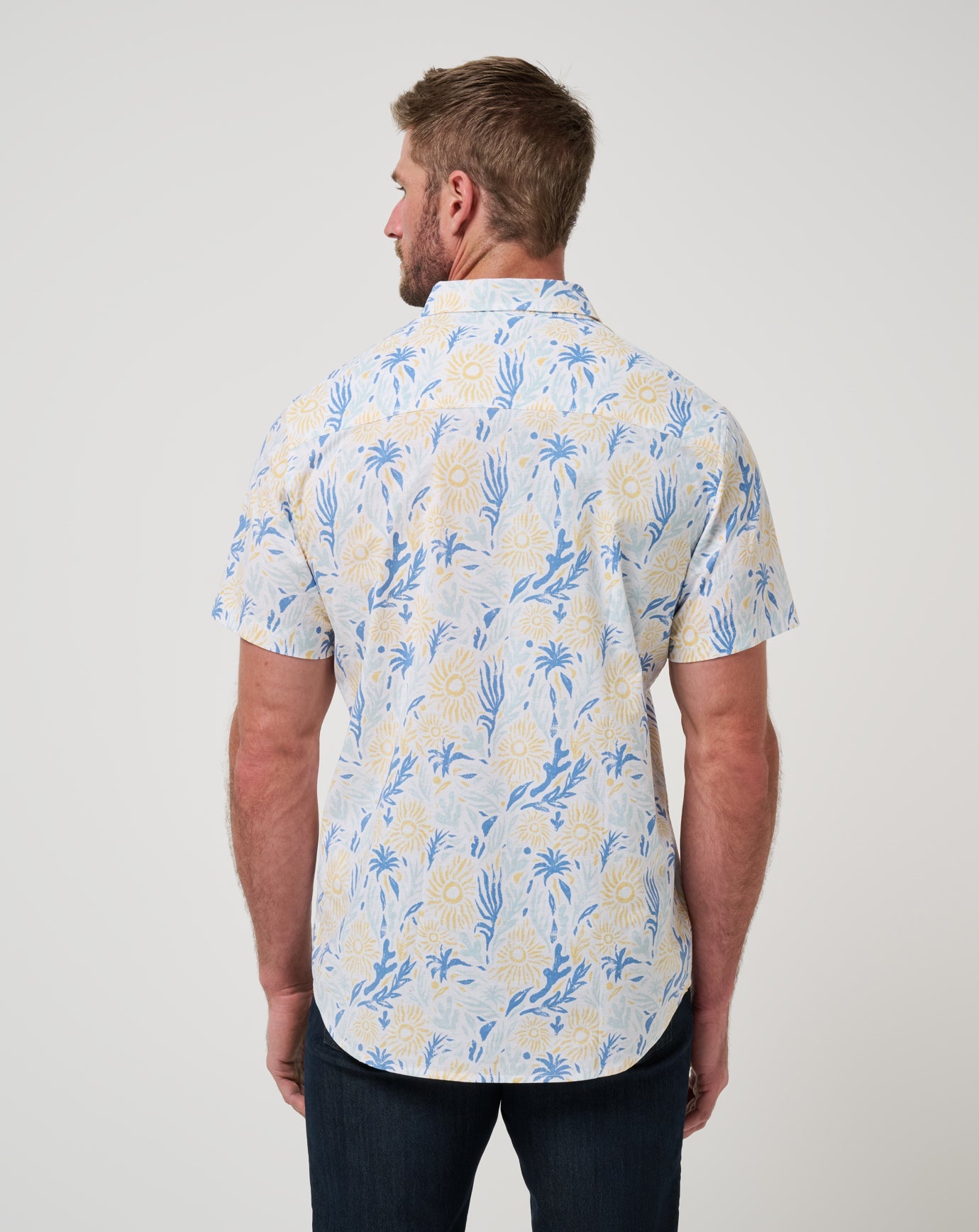 Travis Mathew Souvenir City Button-Up