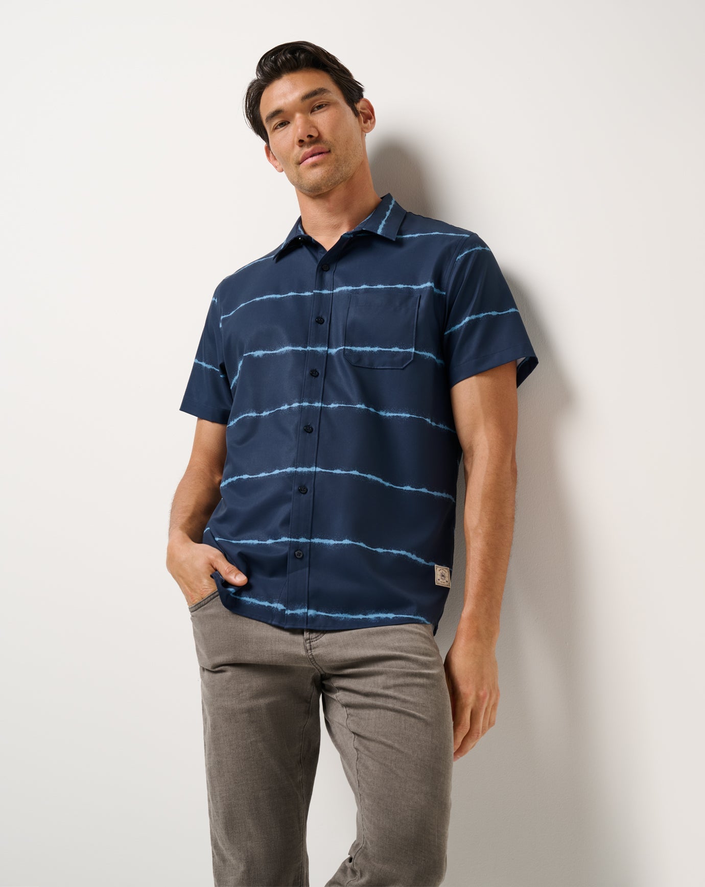 Travis Mathew Techwoven Sundaze Button-Up