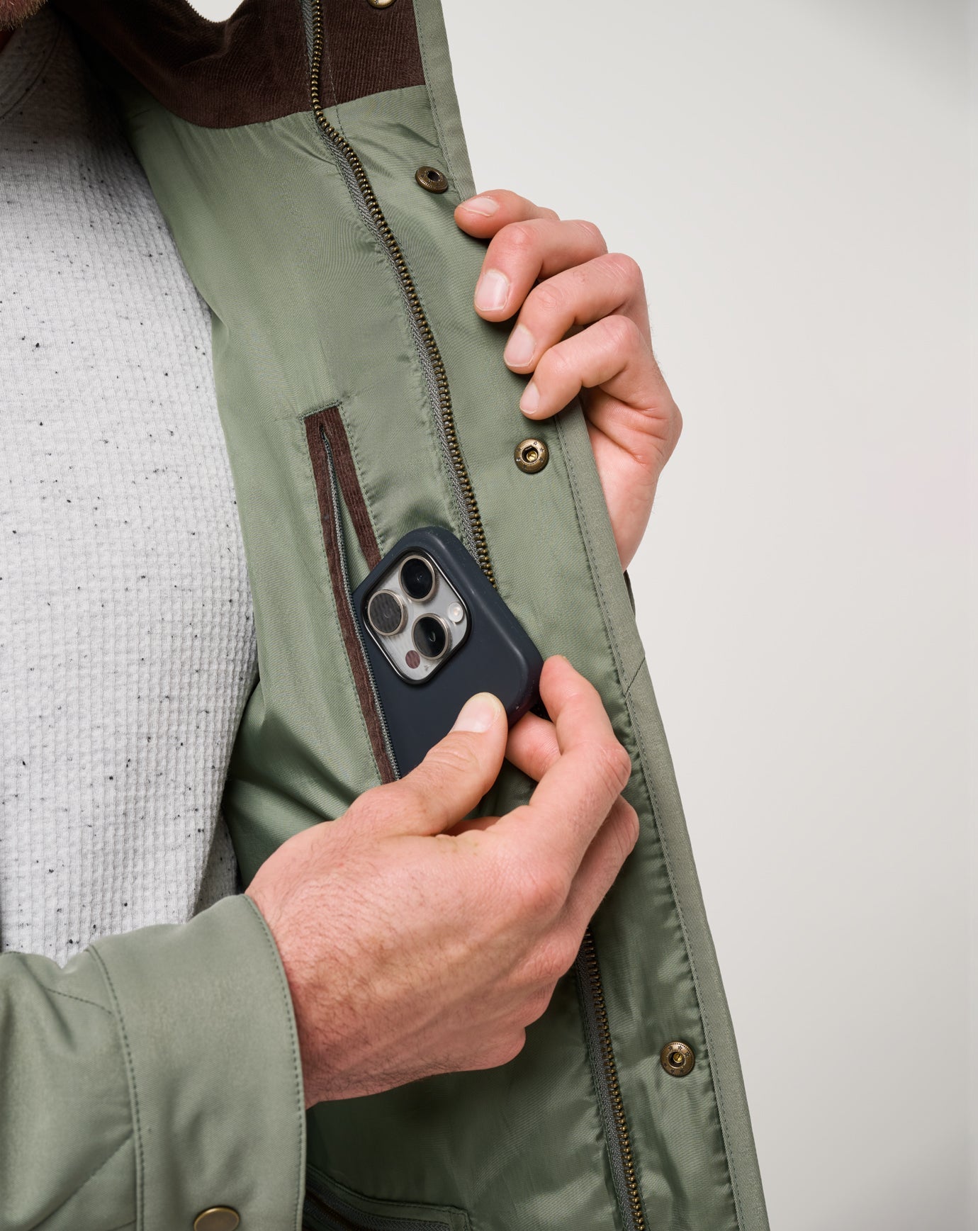 Travis Mathew Highlander Jacket