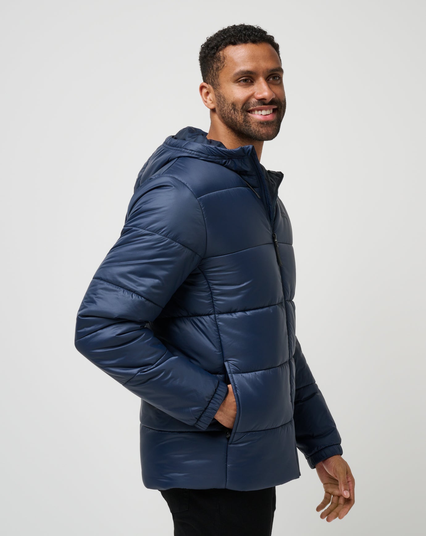 Travis Mathew Aves Tech Puffer Jacket