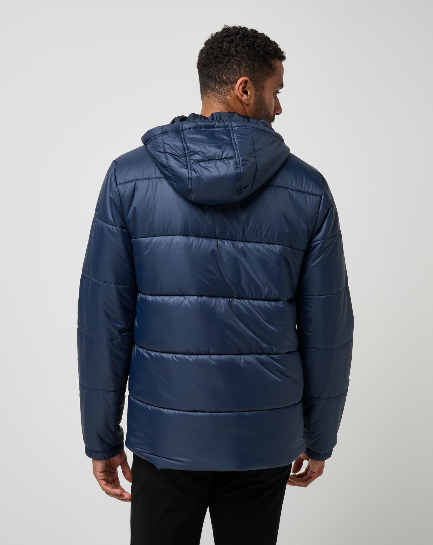Travis Mathew Aves Tech Puffer Jacket