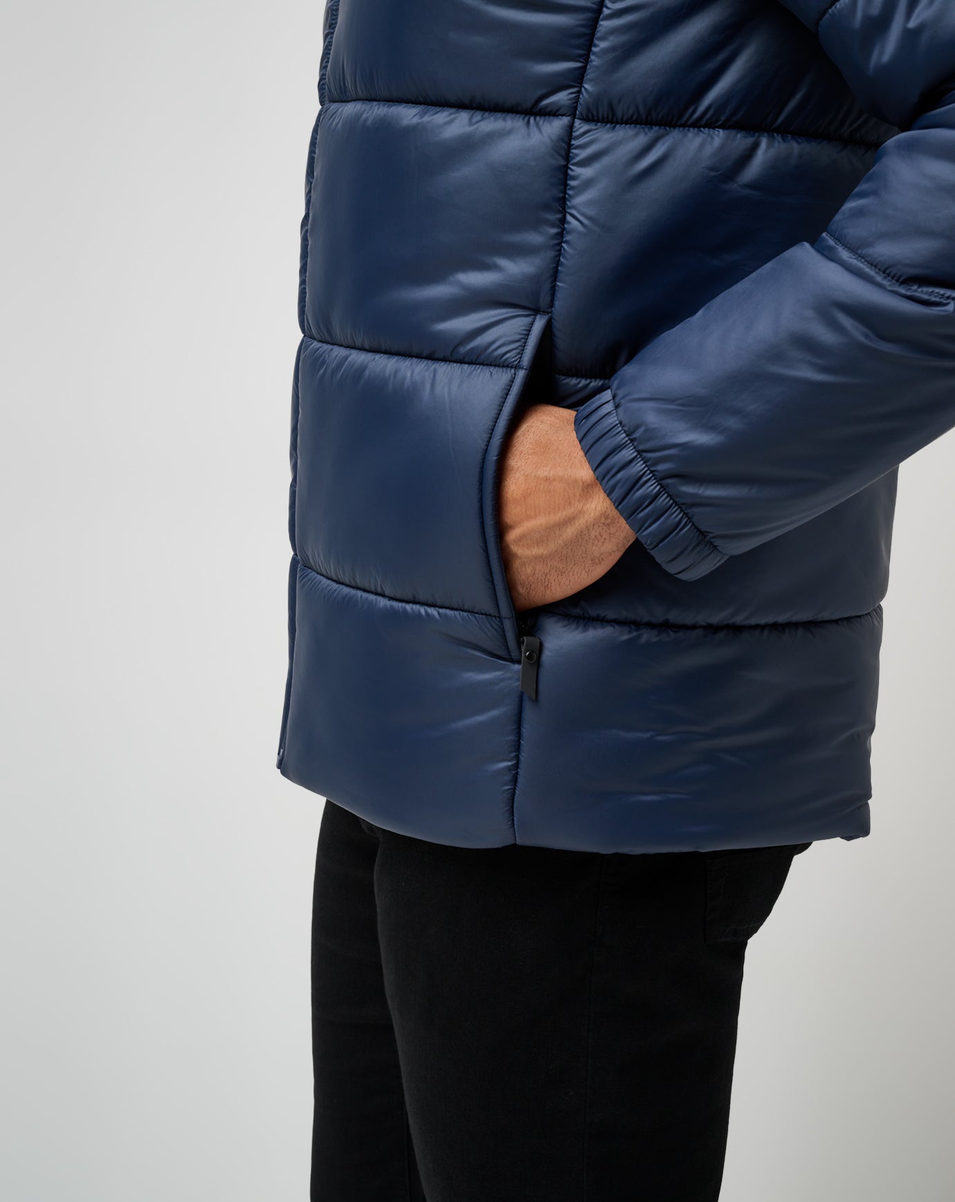 Travis Mathew Aves Tech Puffer Jacket
