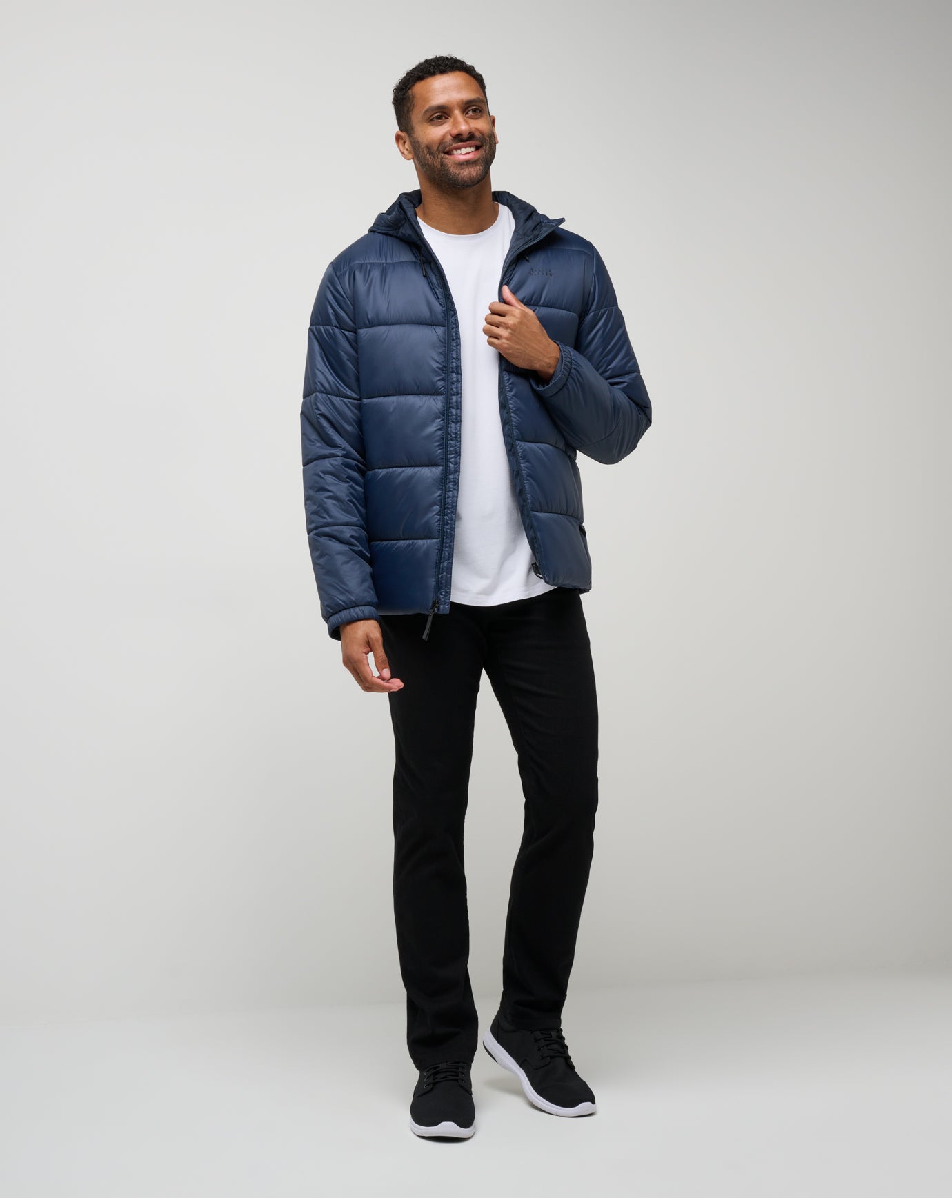 Travis Mathew Aves Tech Puffer Jacket