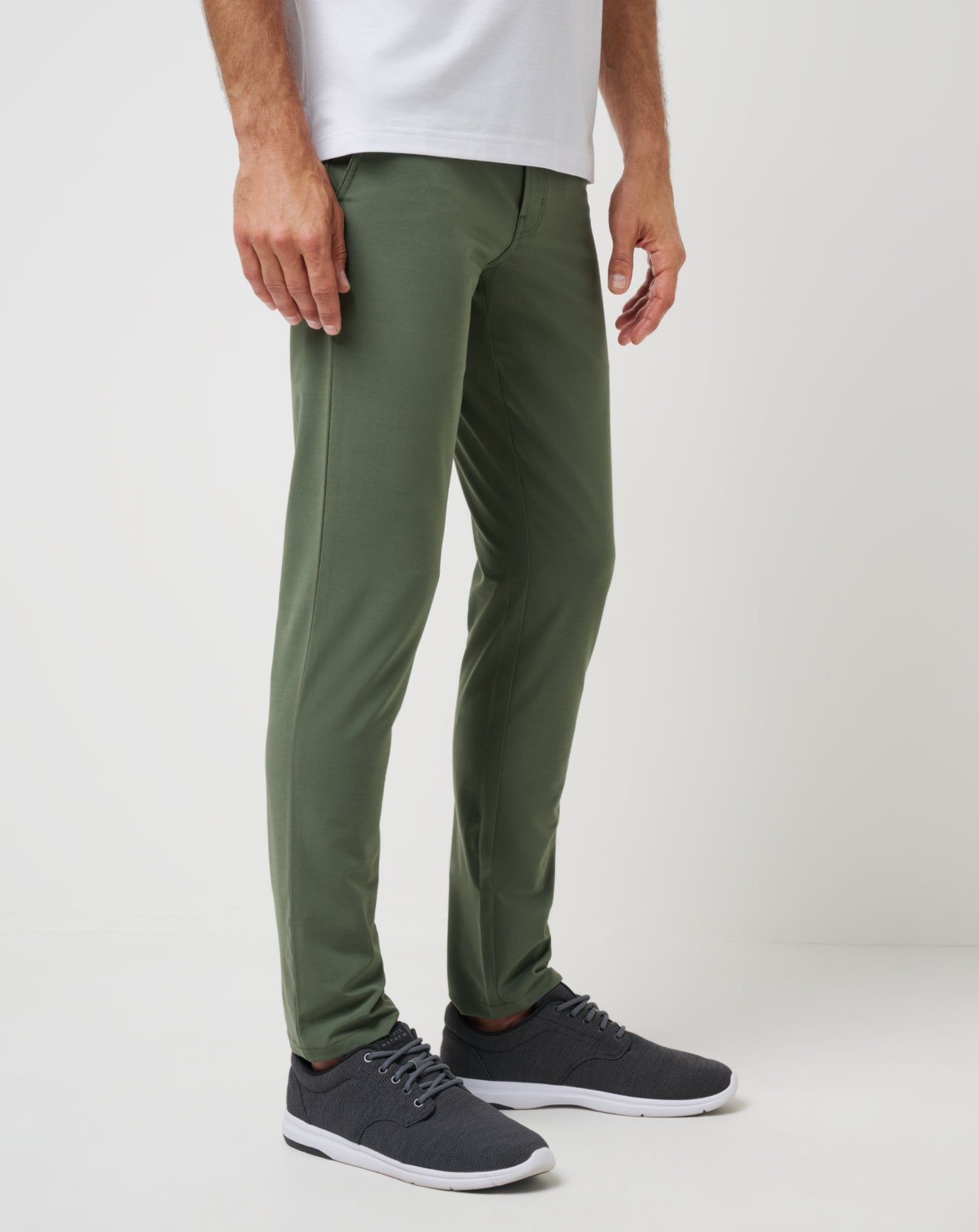 Travis Mathew Open To Close Tech Chino Pant