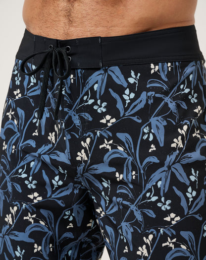 Travis Mathew Relationship Status Boardshort 18.5In