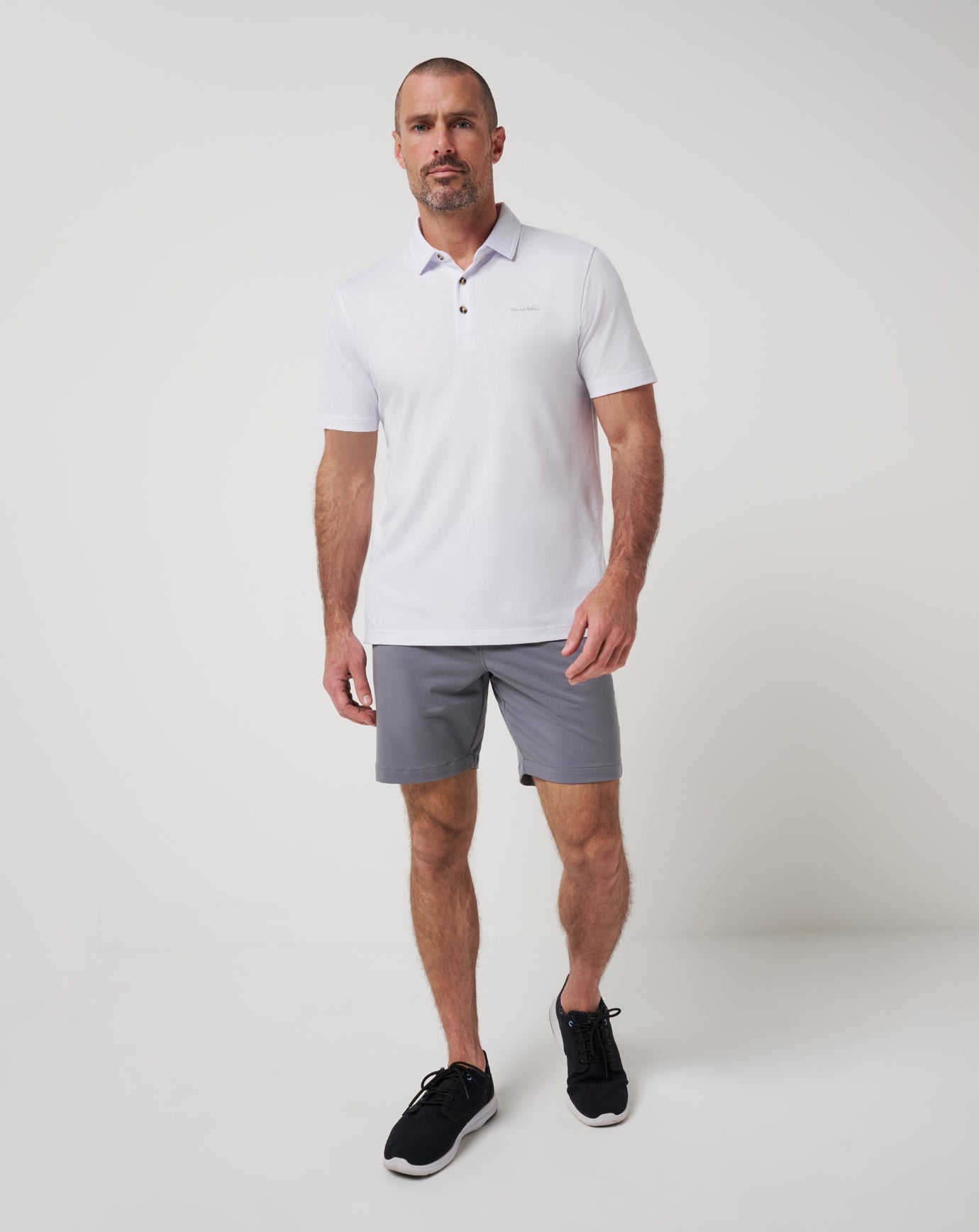 Travis Mathew Stretchknit Short 8In