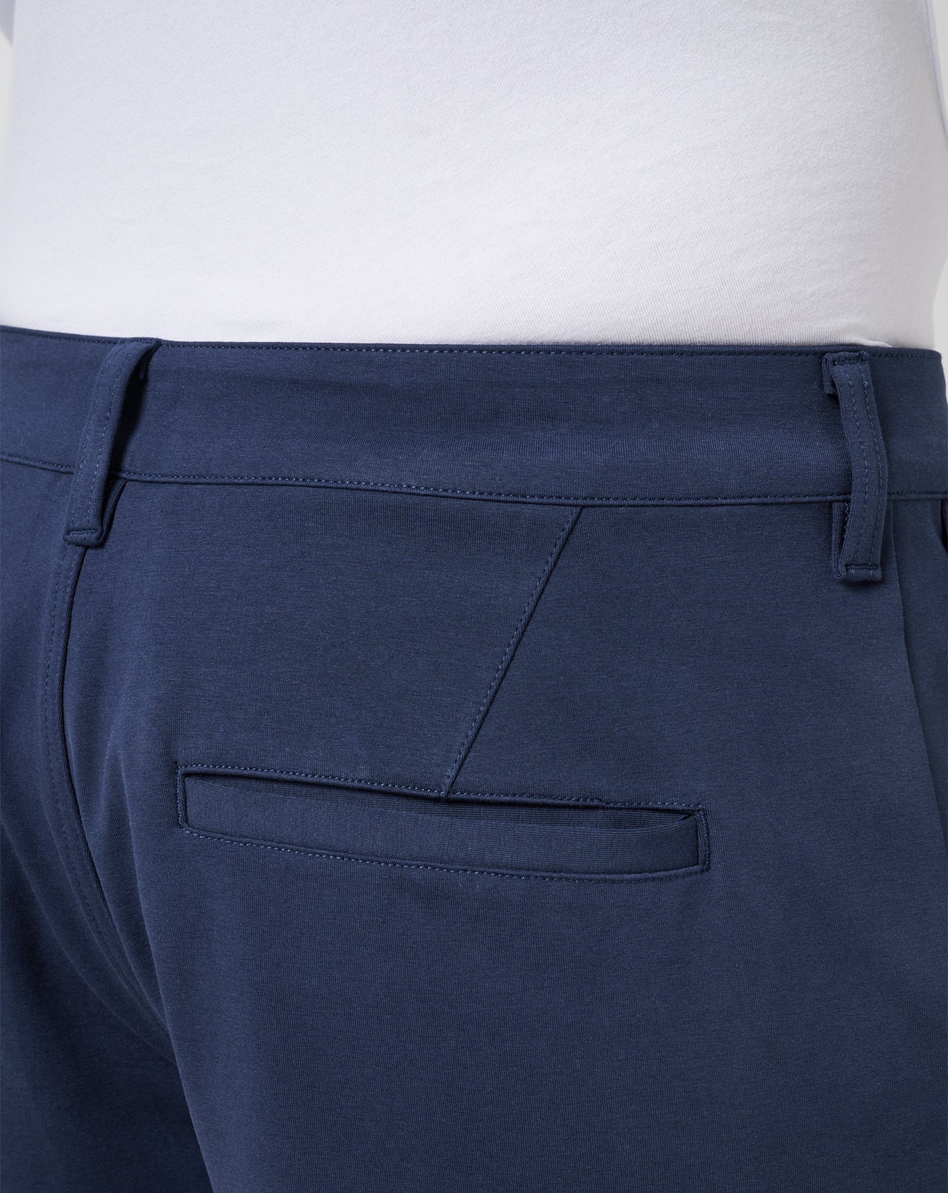 Travis Mathew Stretchknit Short 8In