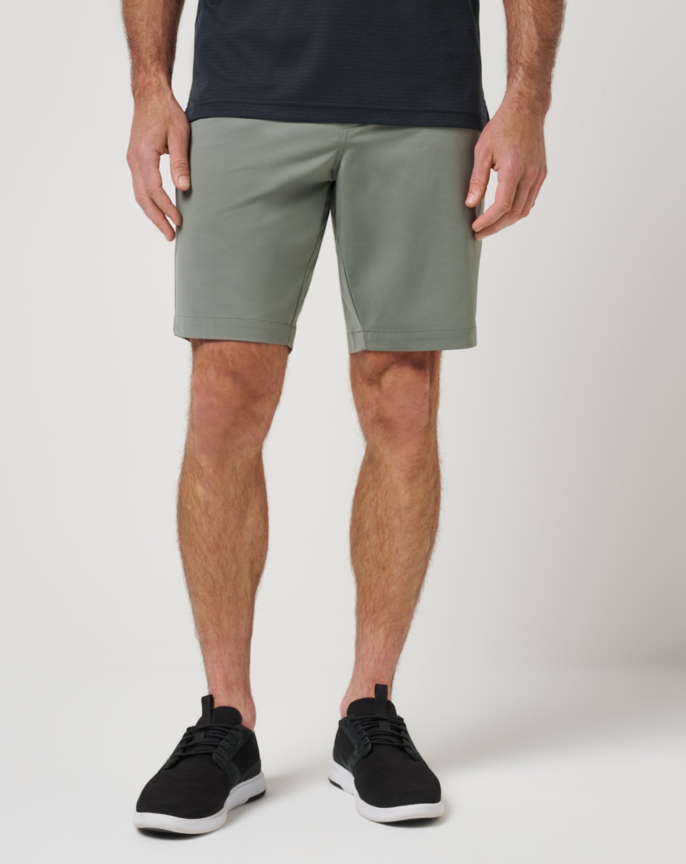 Travis Mathew Tech Knit Short 9In