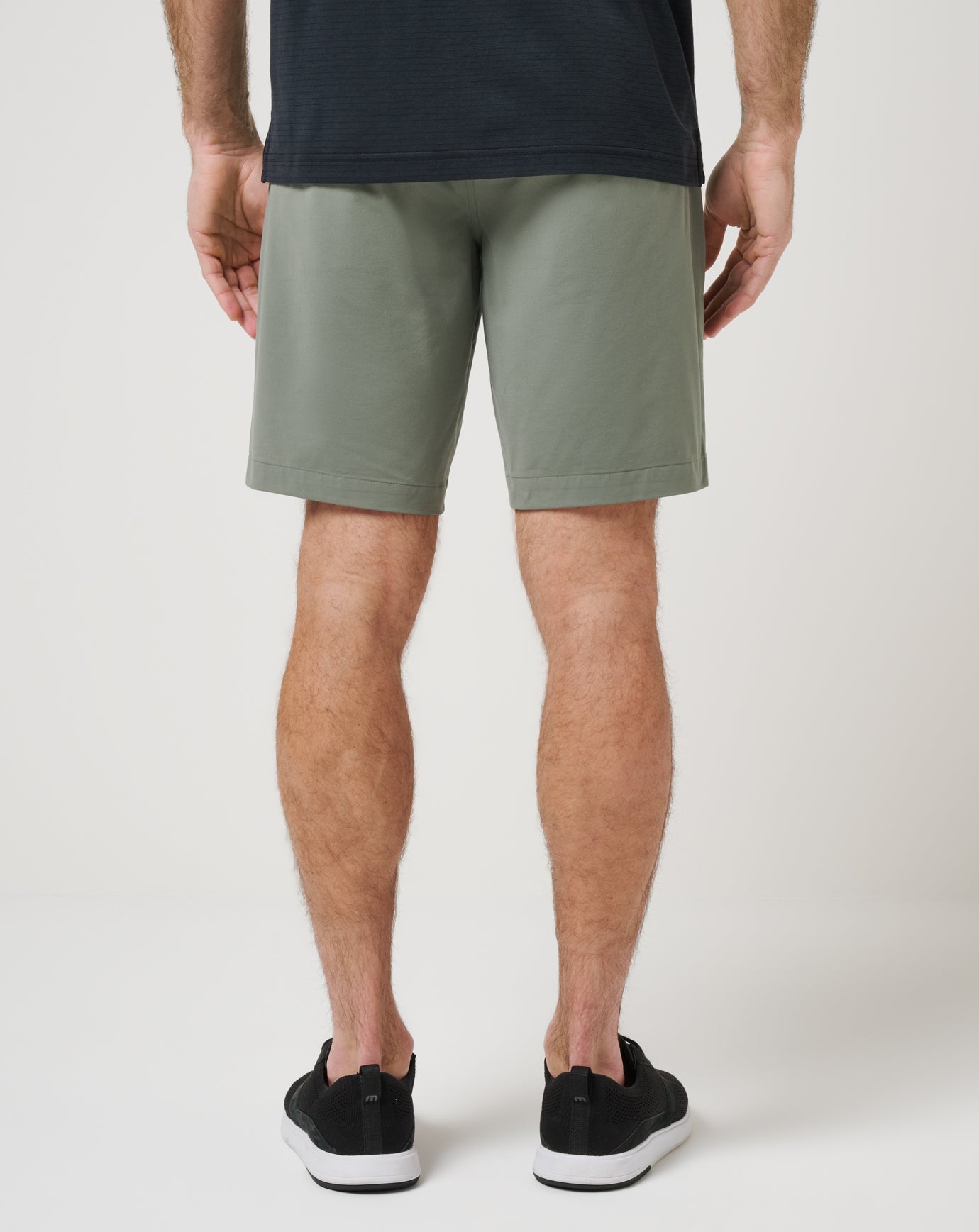 Travis Mathew Tech Knit Short 9In