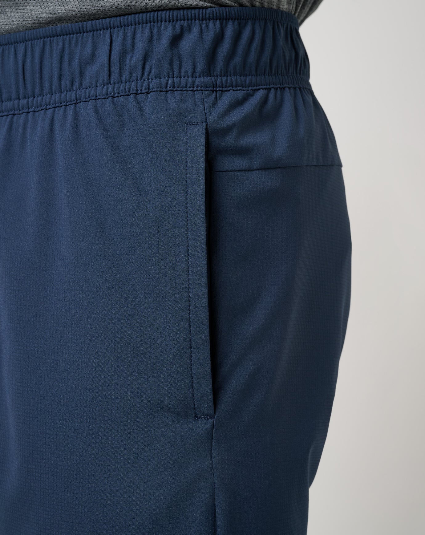 Travis Mathew Wanderlust E-Waist Short 7.5In